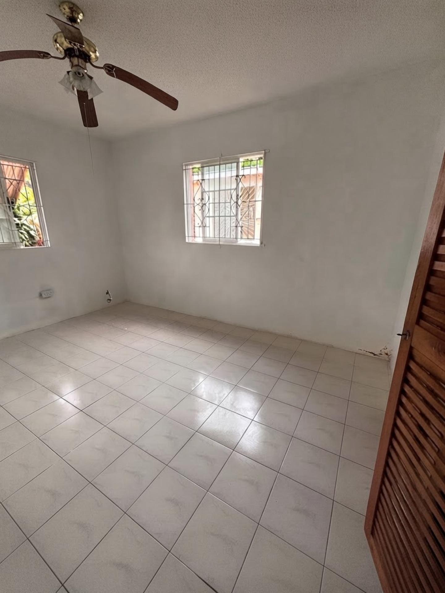 House For Sale: SUNSET MEWS BOSCOBEL HEIG, Boscobel Heights | $200,000 photo 10