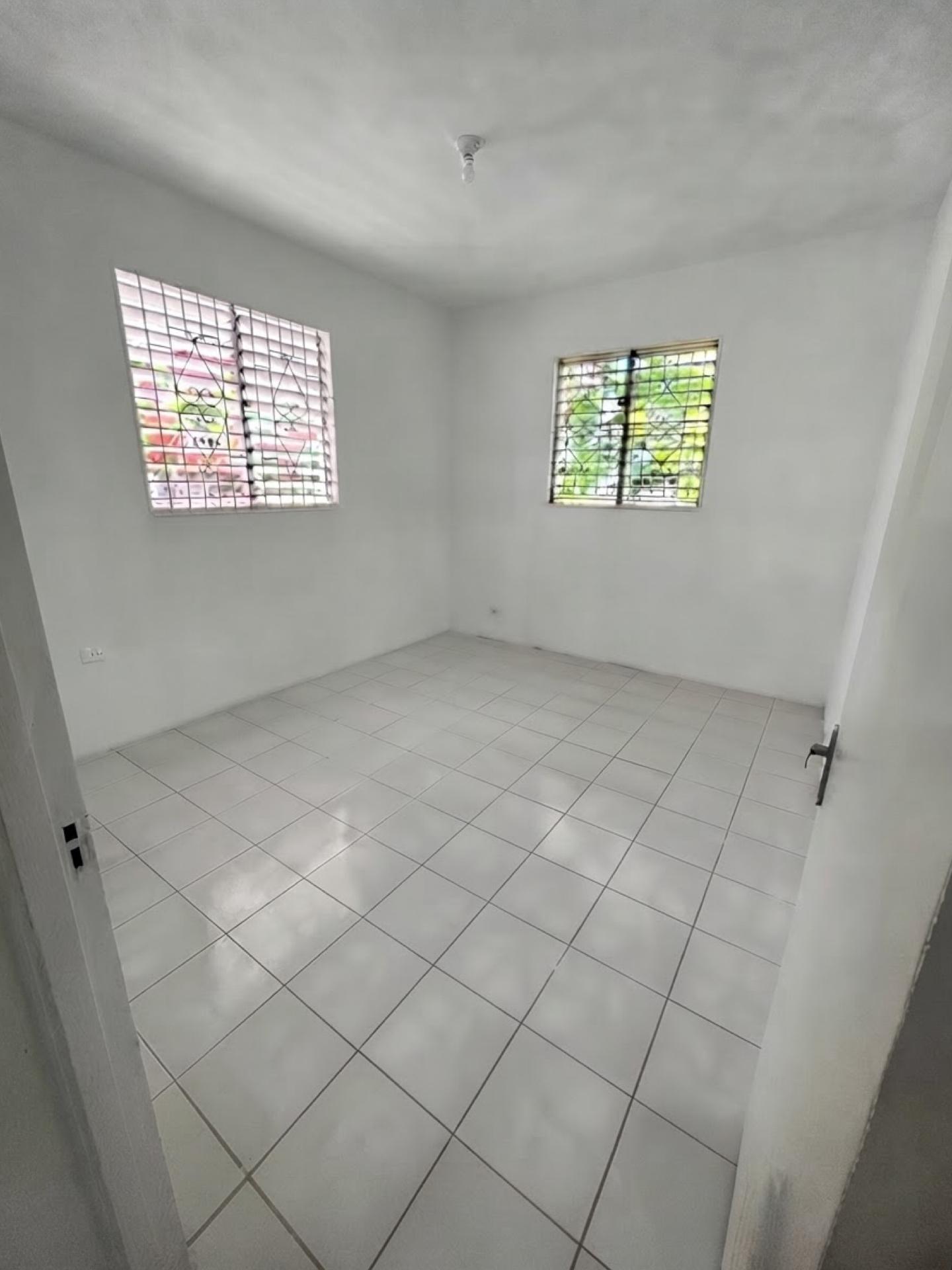 House For Sale: SUNSET MEWS BOSCOBEL HEIG, Boscobel Heights | $200,000 photo 13