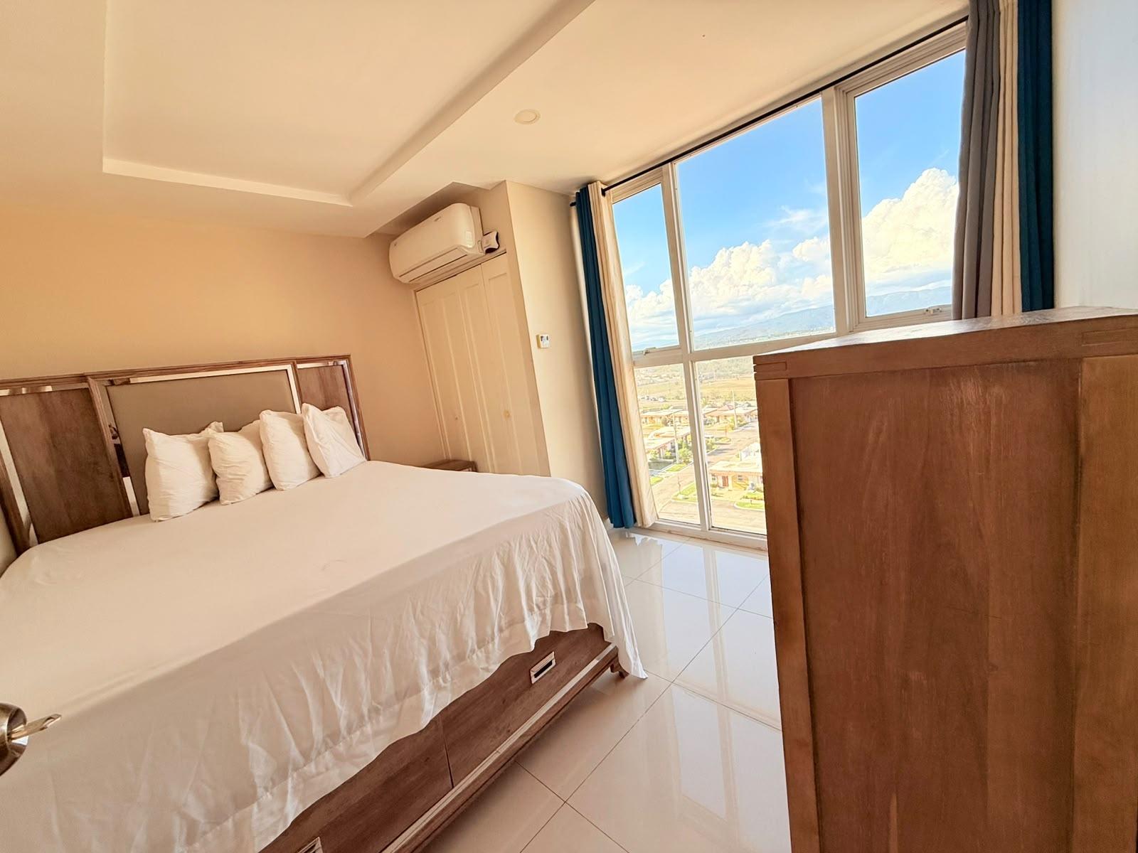 Apartment For Sale: PORT ROYAL DRIVE, Port Henderson | $34,000,000 photo 22