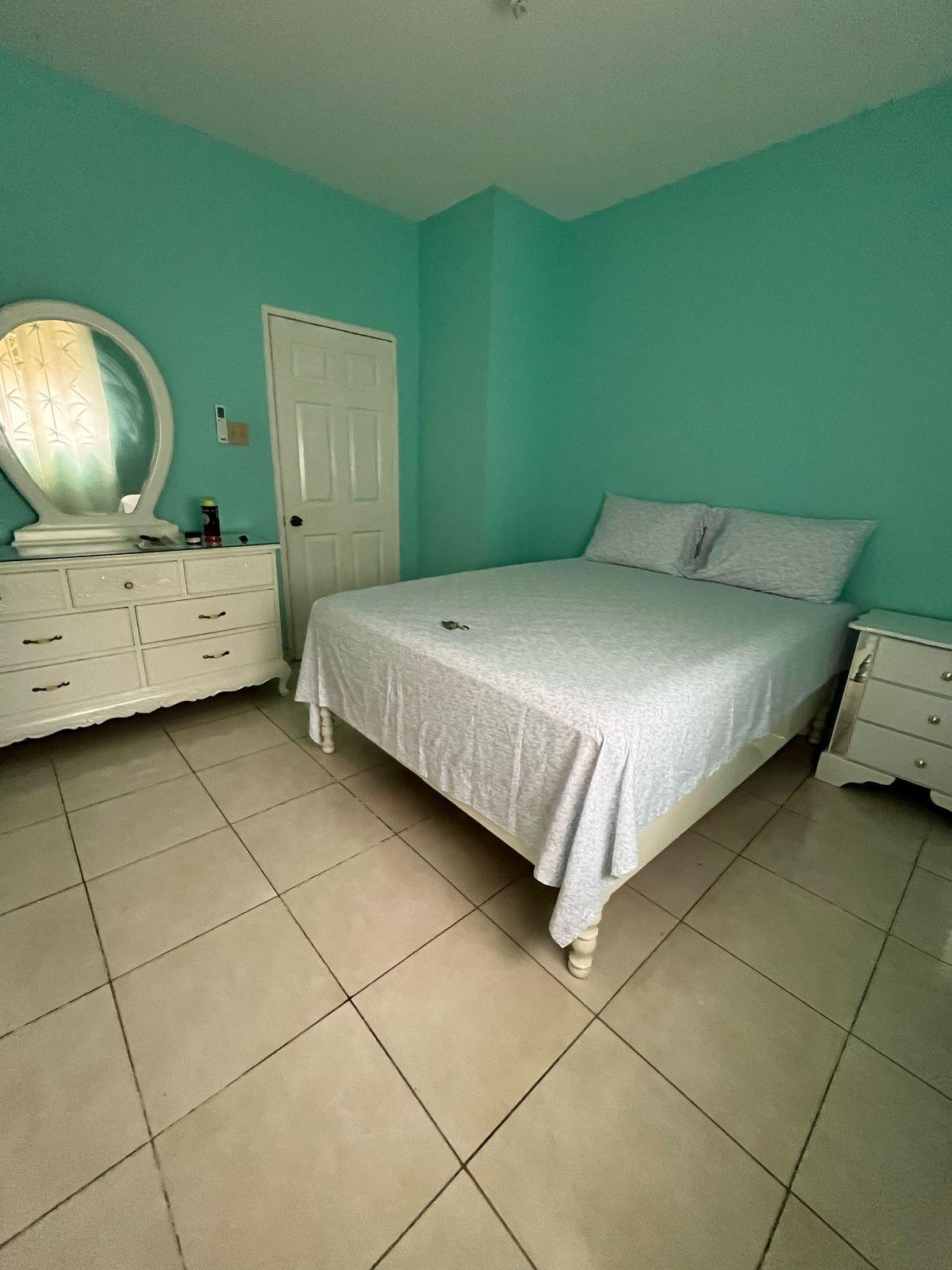 Apartment For Rent: LILFORD AVENUE, Kingston 6 | $160,000 photo 6