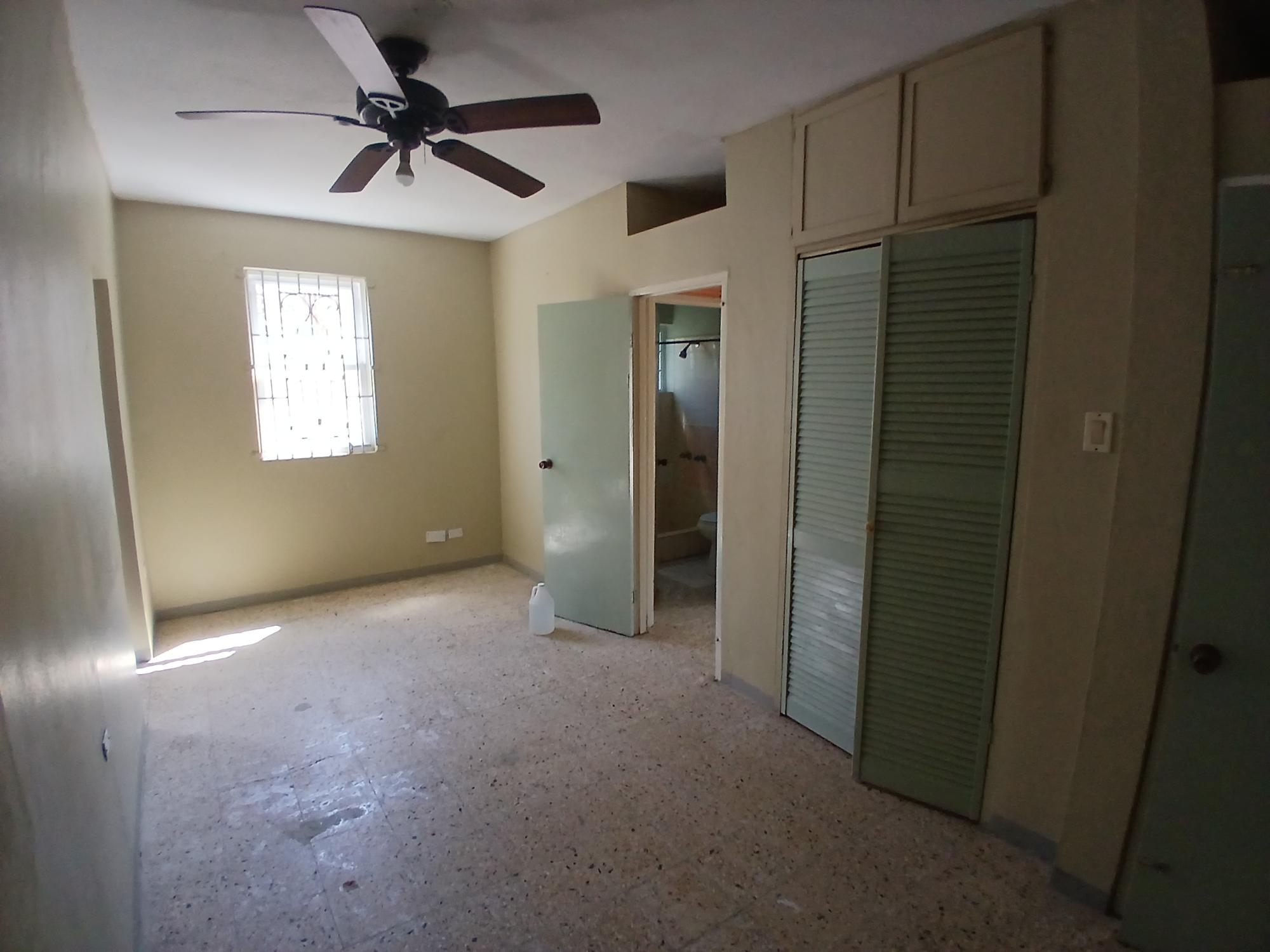 House For Rent: MOUNT EDGECOMBE, Runaway Bay | $85,000 photo 10