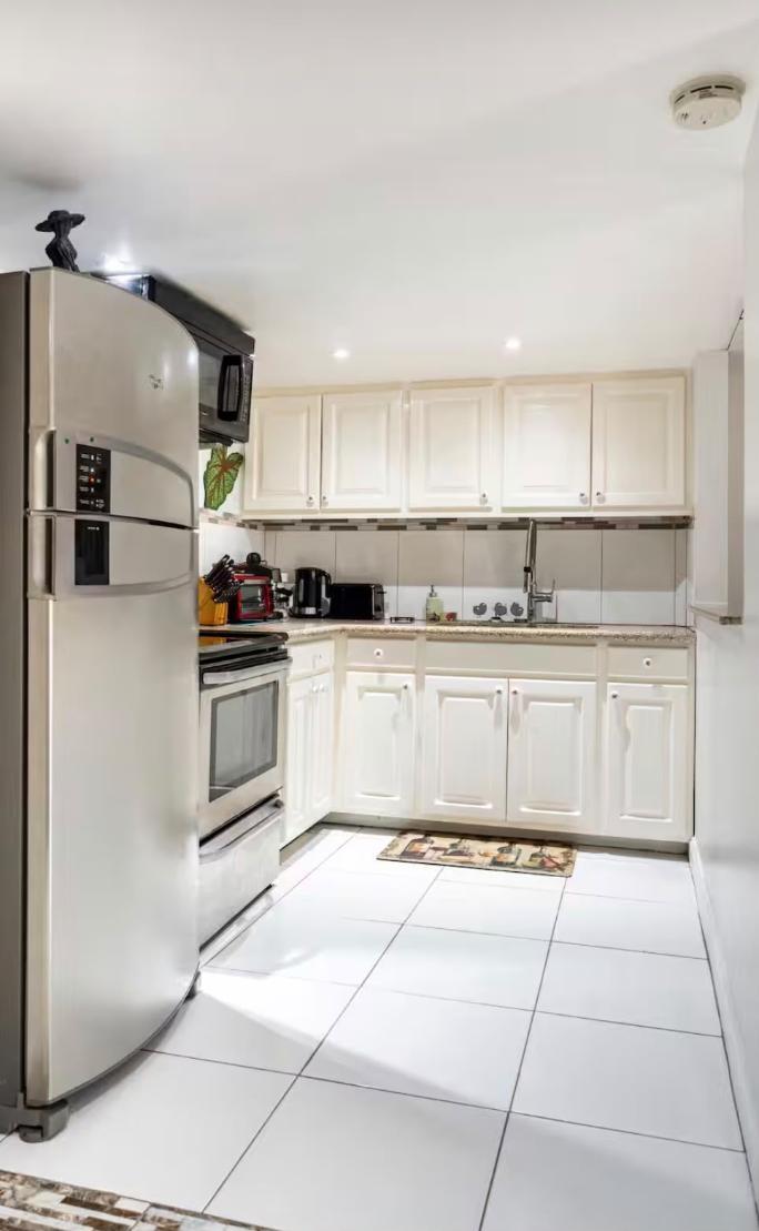 Apartment For Sale: SEAWIND ON THE BAY, Montego Bay | $360,000 photo 10