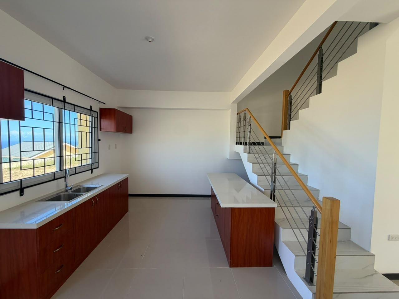 Townhouse For Rent: EDMUND RIDGE ESTATE PHASE, Montego Bay | $210,000 photo 12