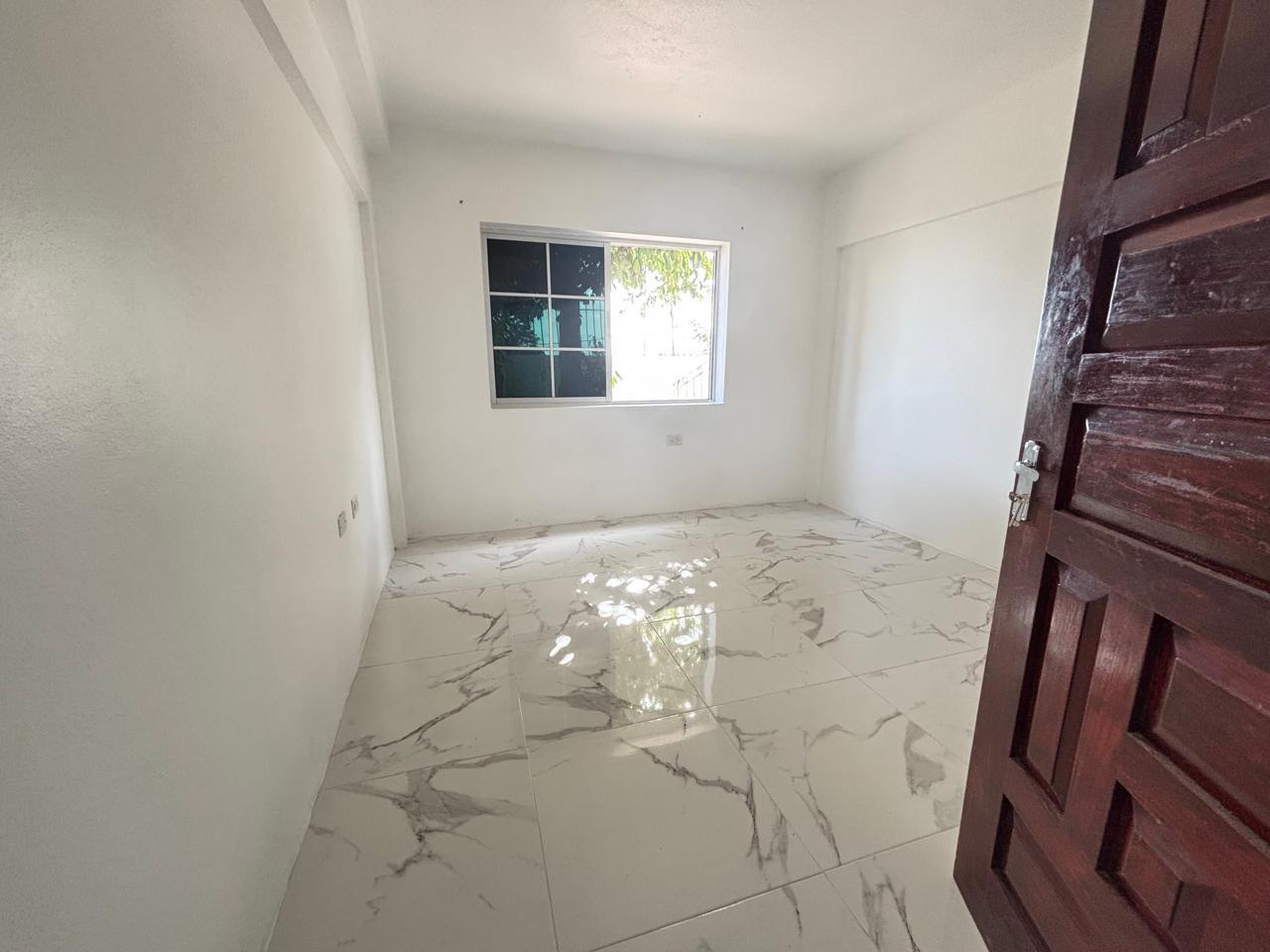 House For Rent: HYDRA DRIVE, Kingston 19 | $135,000 photo 3
