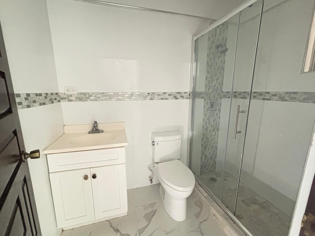 House For Rent: HYDRA DRIVE, Kingston 19 | $135,000 photo 5