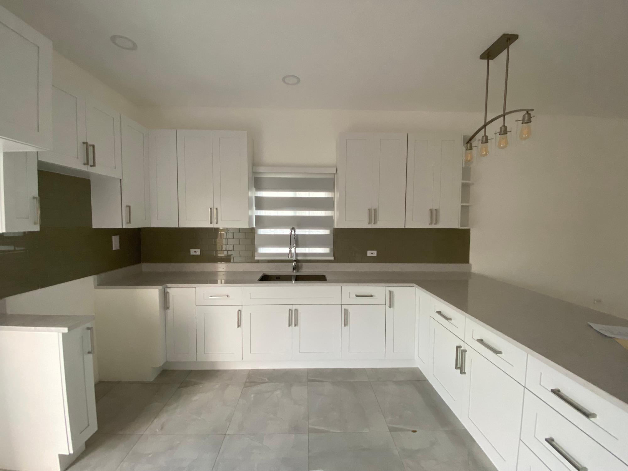 House For Rent: PORT RIDGE ESTATE, Greater Portmore | $165,000 photo 4