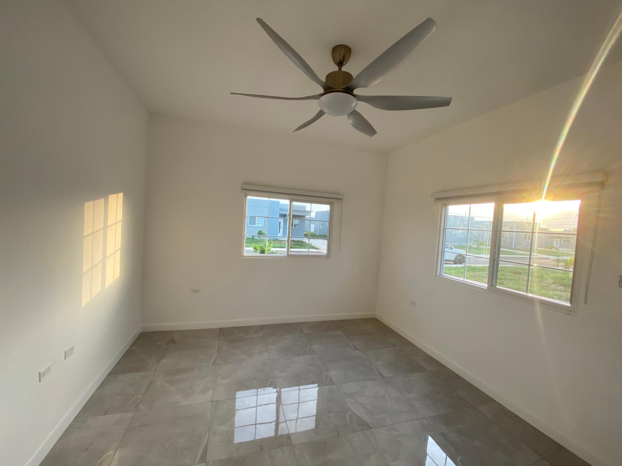 House For Rent: PORT RIDGE ESTATE, Greater Portmore | $165,000 photo 9