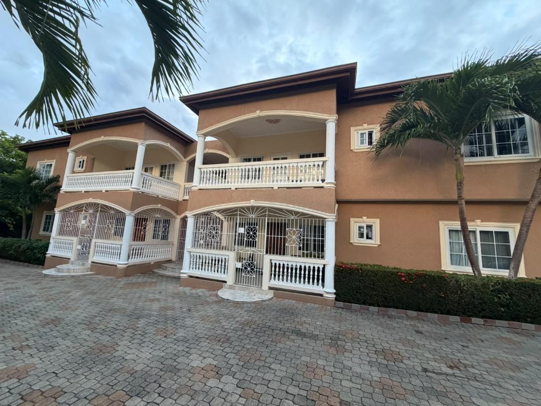 Apartment For Sale: BALMORAL HEIGHTS TOWER IS, Tower Isle | $920,000