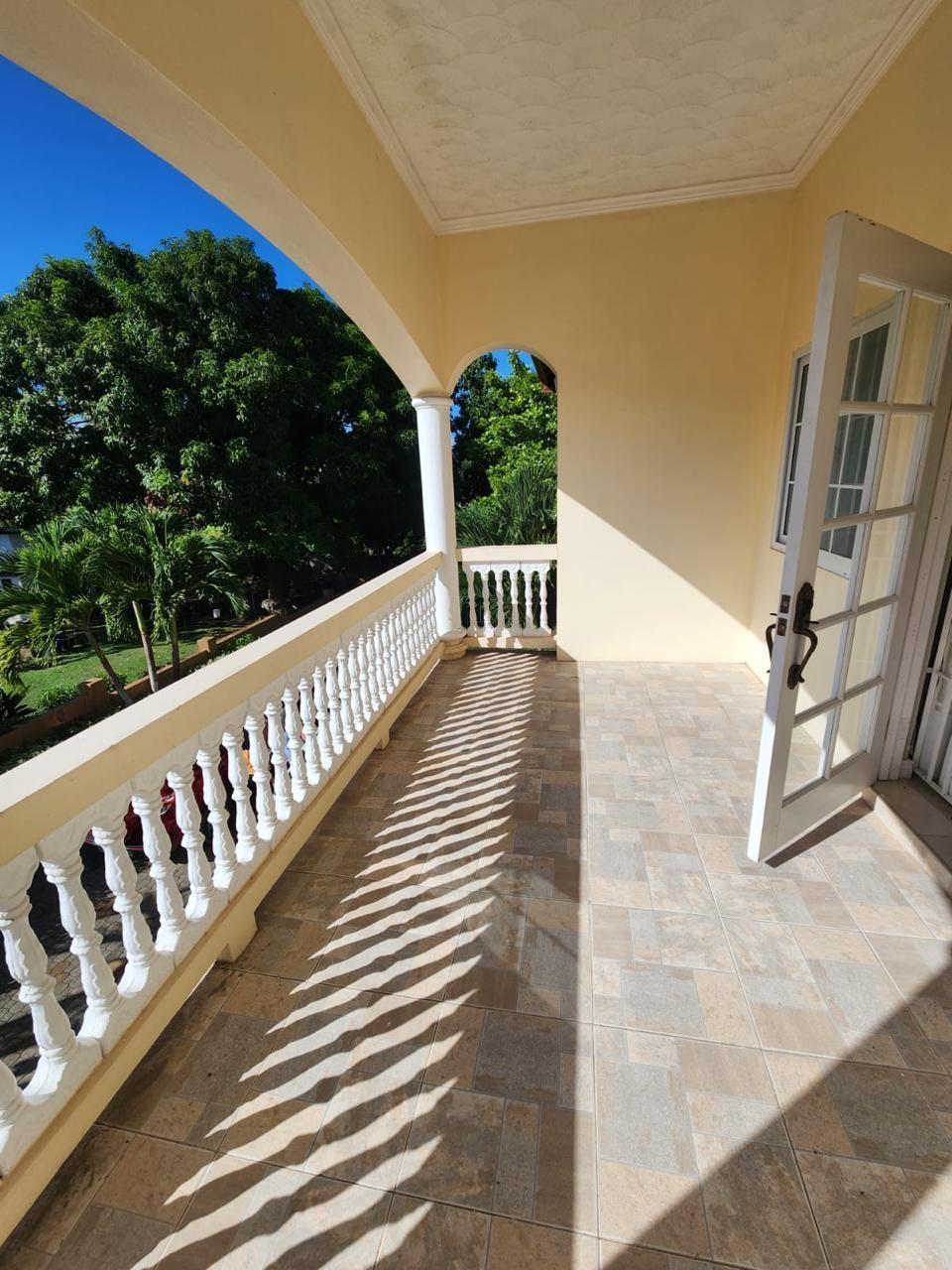 Apartment For Sale: BALMORAL HEIGHTS TOWER IS, Tower Isle | $920,000 photo 8