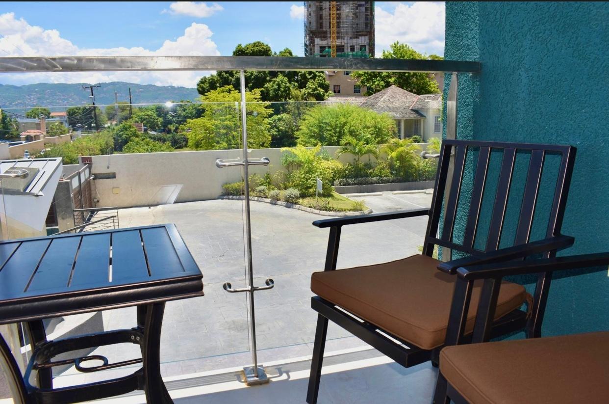 Apartment For Rent: SURBITON ROAD, KINGSTON, Kingston 10 | $1,400 photo 15