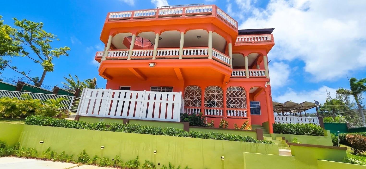 Apartment For Rent: TORADO HEIGHTS, Ironshore | $1,300 photo 3