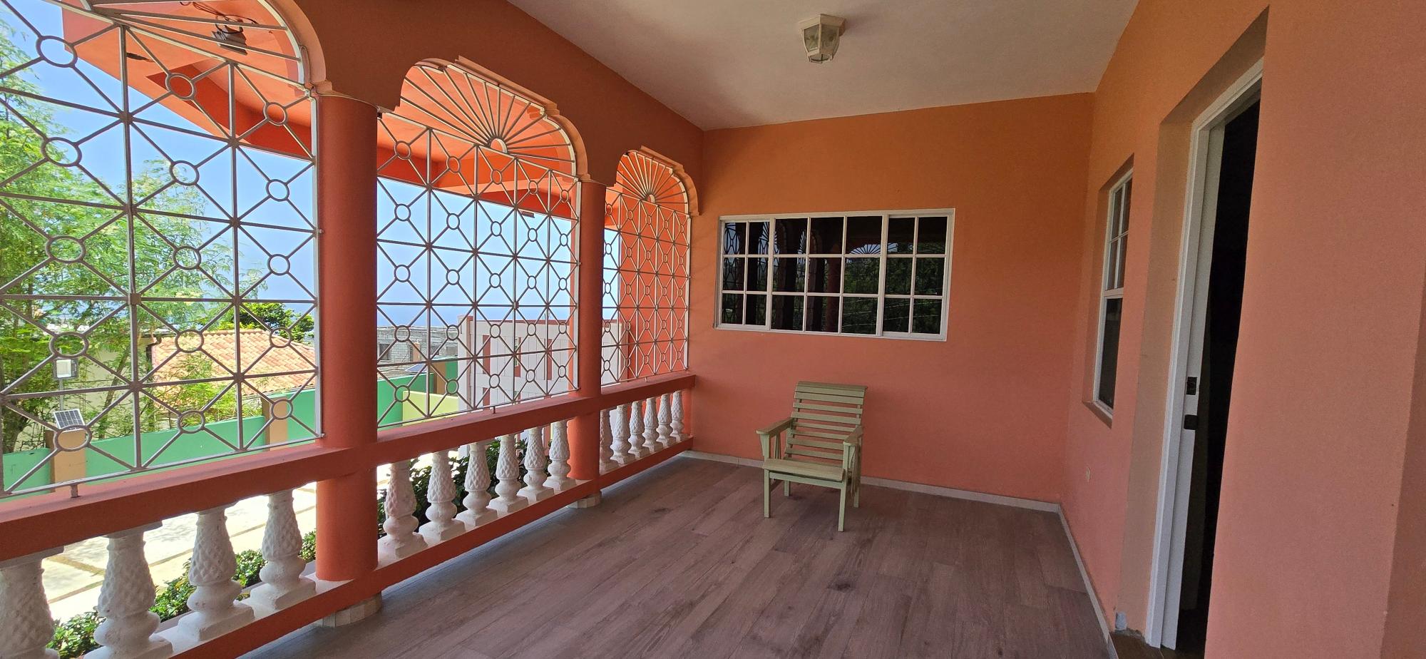 Apartment For Rent: TORADO HEIGHTS, Ironshore | $1,300 photo 10