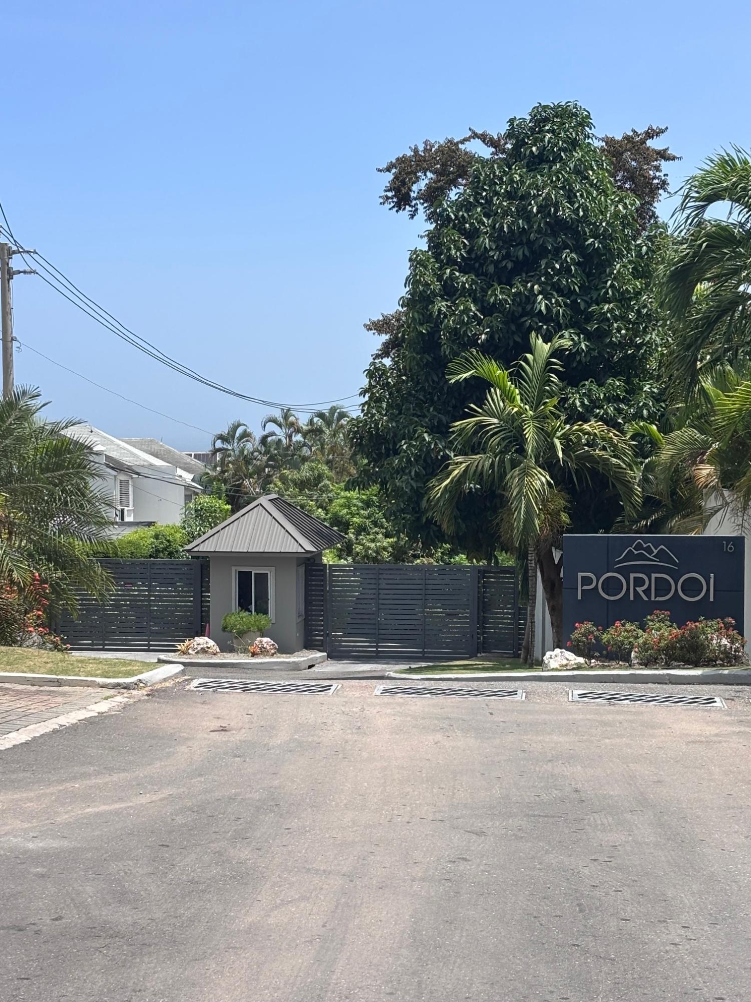 Apartment For Rent: GARDEN CLOSE, Kingston 8 | $2,700 photo 2