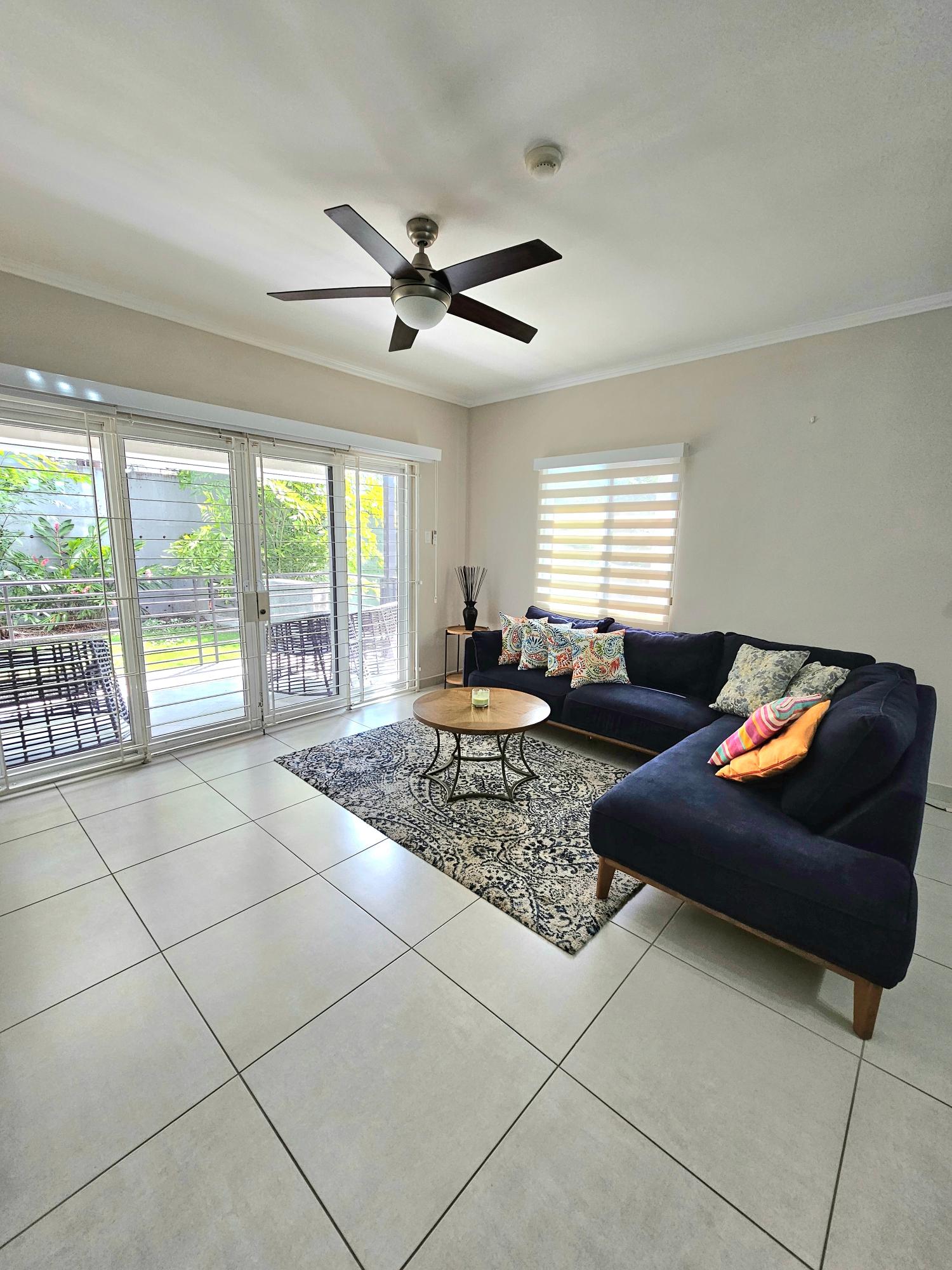 Apartment For Rent: GARDEN CLOSE, Kingston 8 | $2,700 photo 7