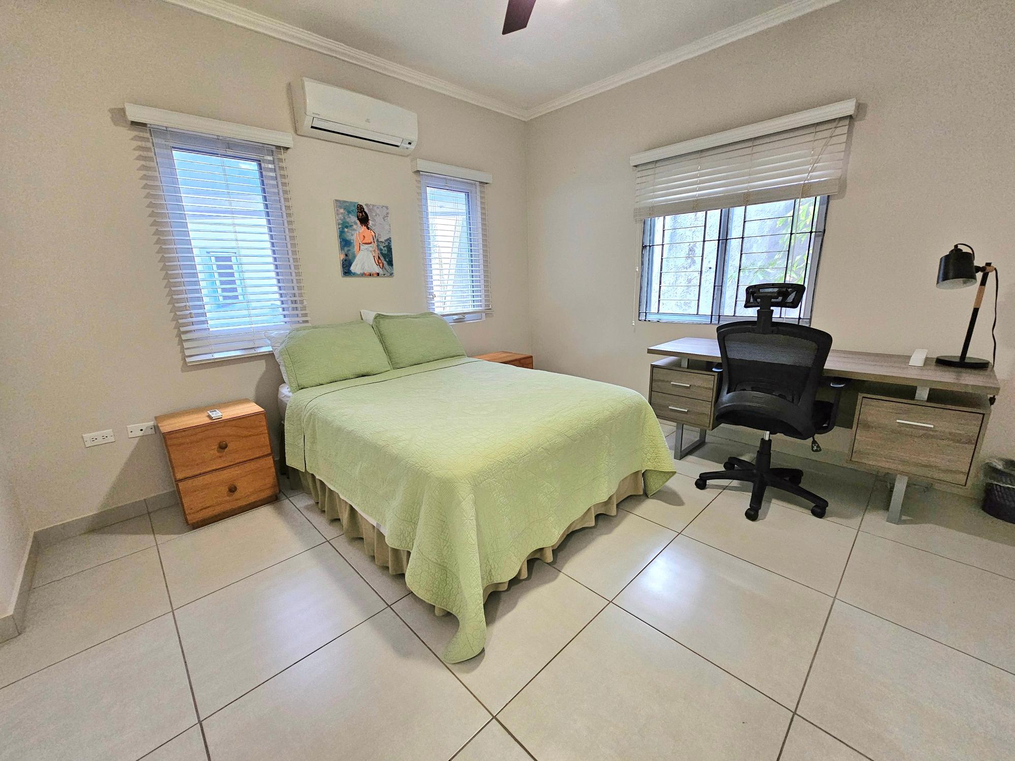 Apartment For Rent: GARDEN CLOSE, Kingston 8 | $2,700 photo 11