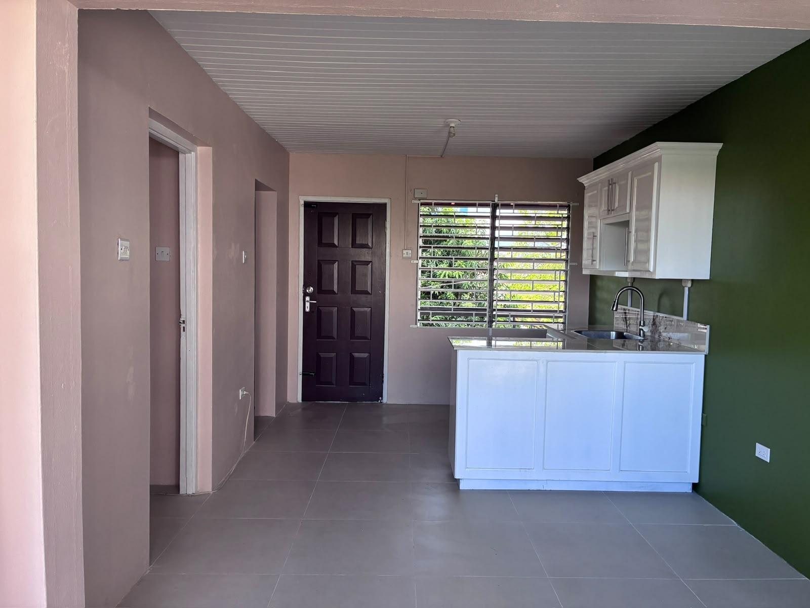 Apartment For Rent: 5 TRAFALGAR ROAD, Kingston 5 | $140,000 photo 2