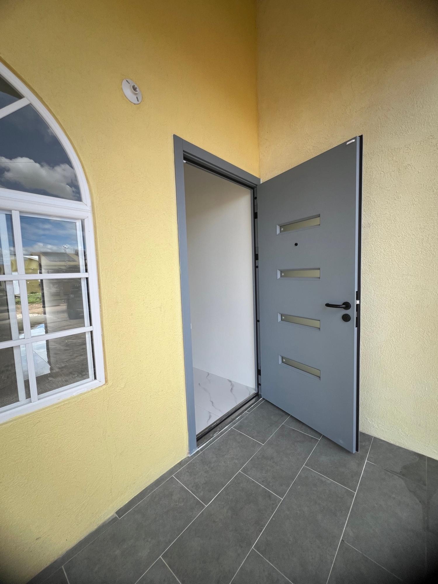 House For Rent: PHOENIX PARK VILLAGE 2, Greater Portmore | $130,000 photo 2