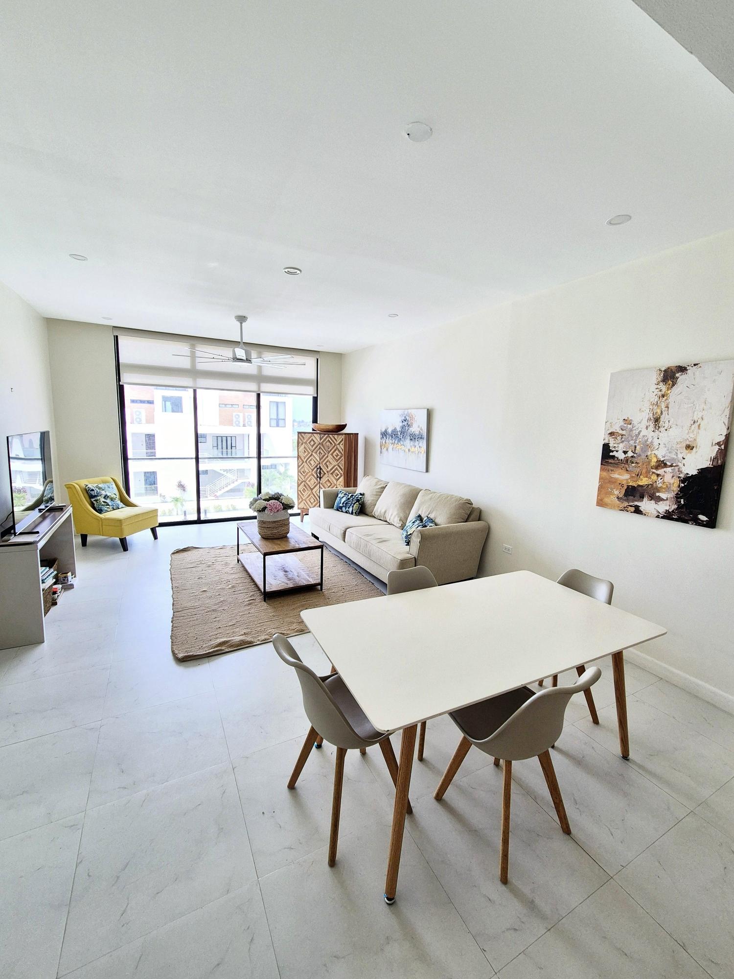 Apartment For Sale: PARADISE BAY, Reading | $480,000 photo 2
