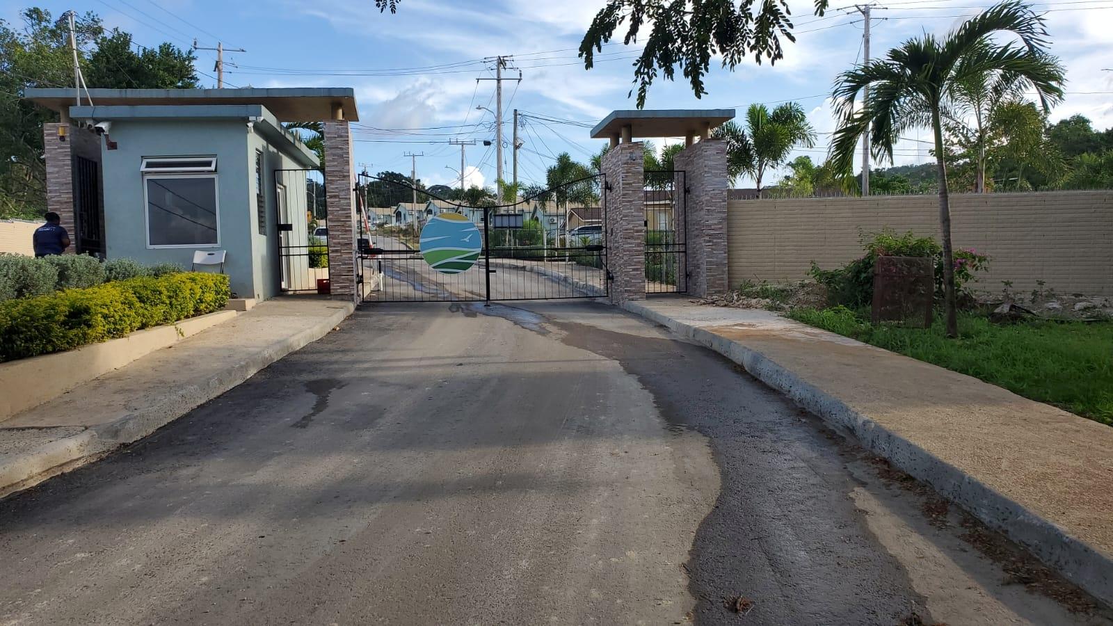 House For Sale: CAMELOT BOULEVARD, Discovery Bay | $39,000,000 photo 9