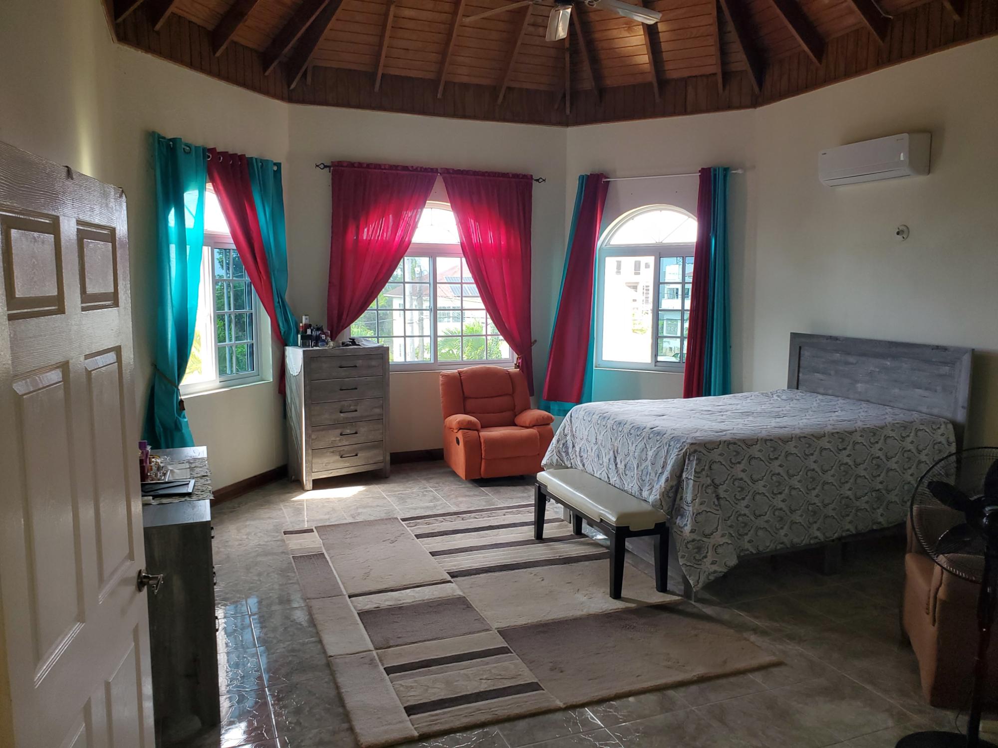 House For Rent: CARIBBEAN PARK, Tower Isle | $2,500 photo 7