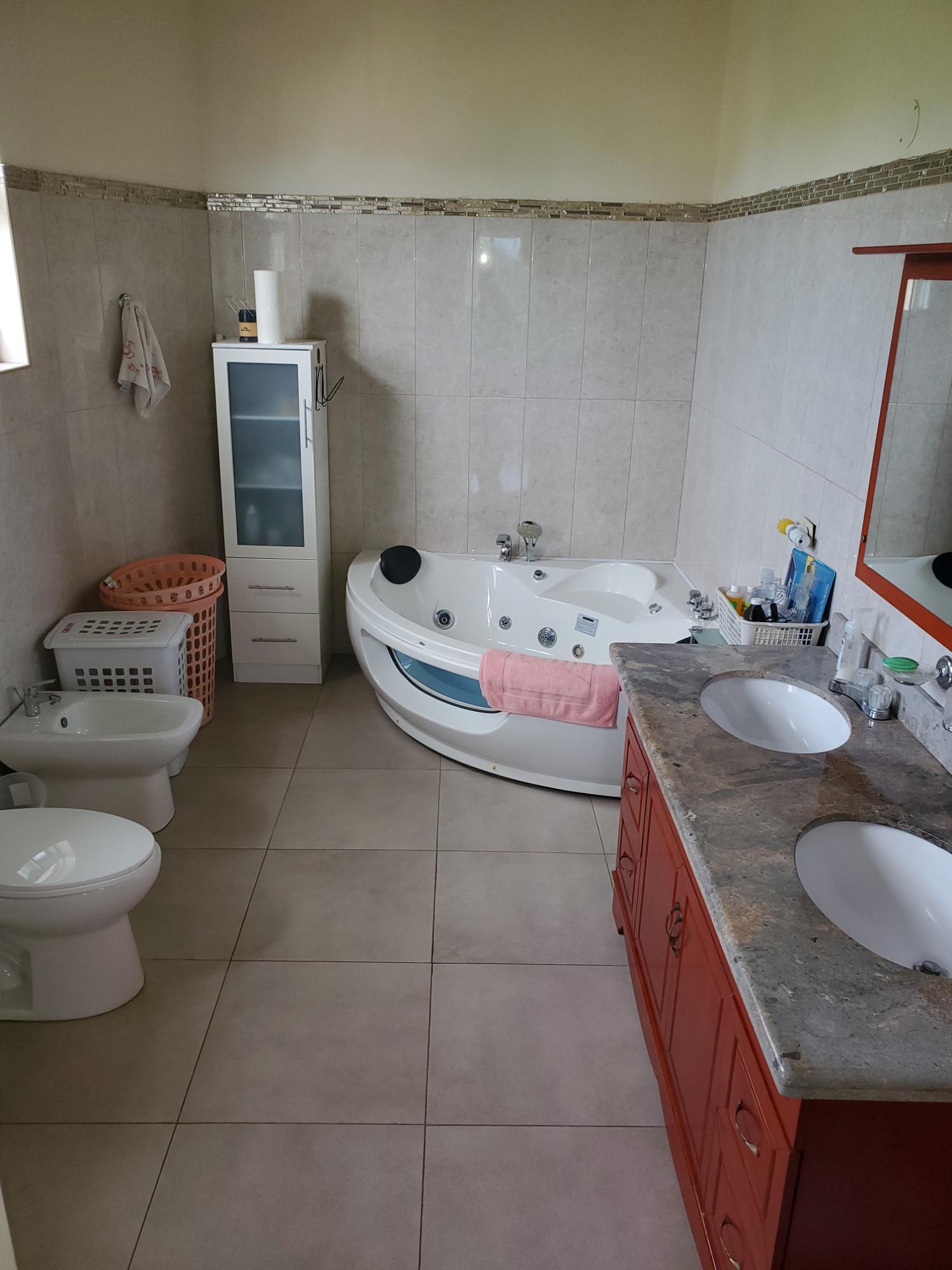 House For Rent: CARIBBEAN PARK, Tower Isle | $2,500 photo 10