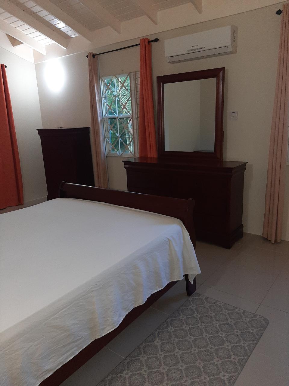 House For Rent: LAPPET DR., DRAX HALL, Ocho Rios | $1,600 photo 23