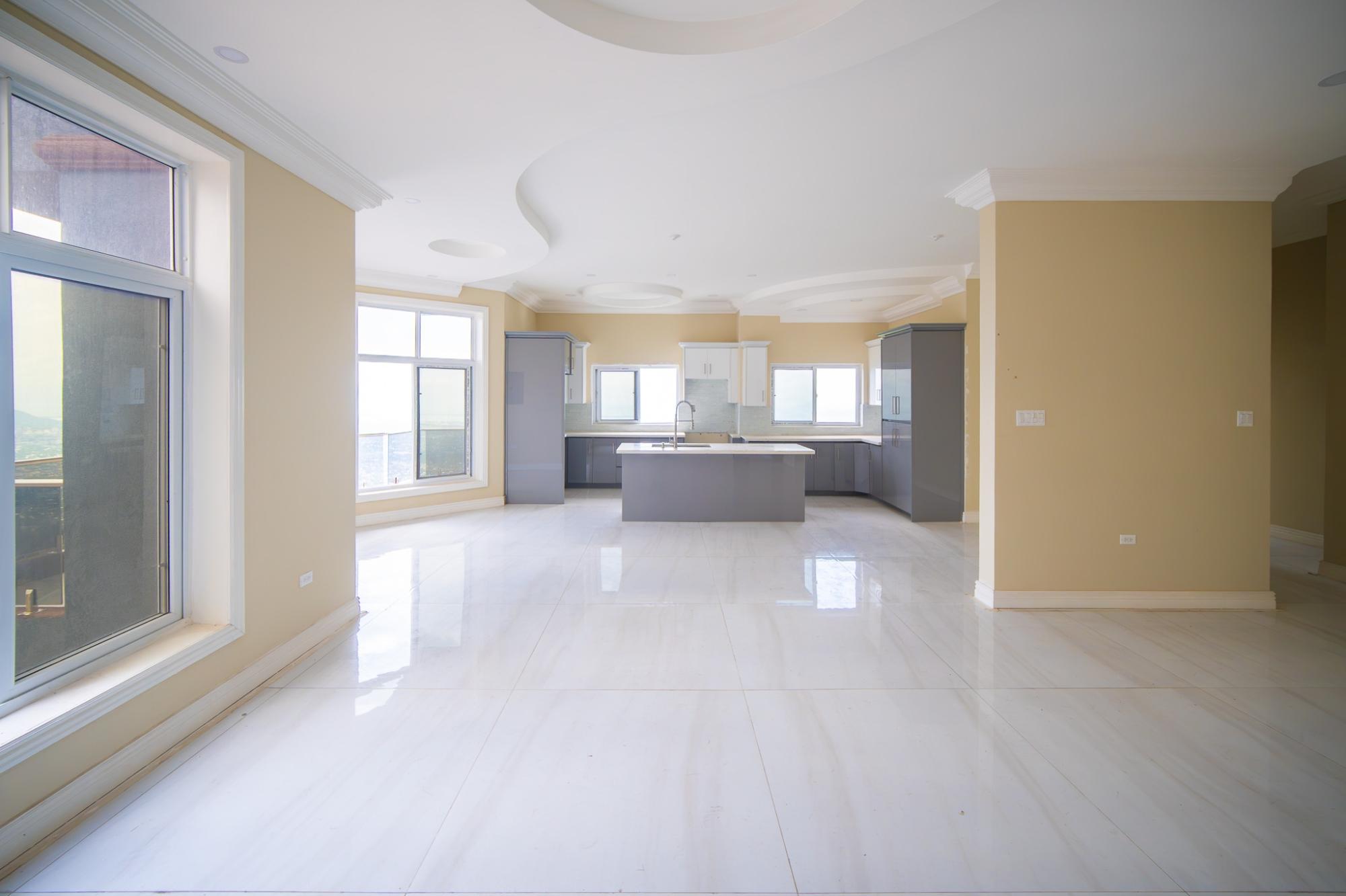 Apartment For Sale: STANMORE, RED HILLS, Red Hills | $430,000 photo 3