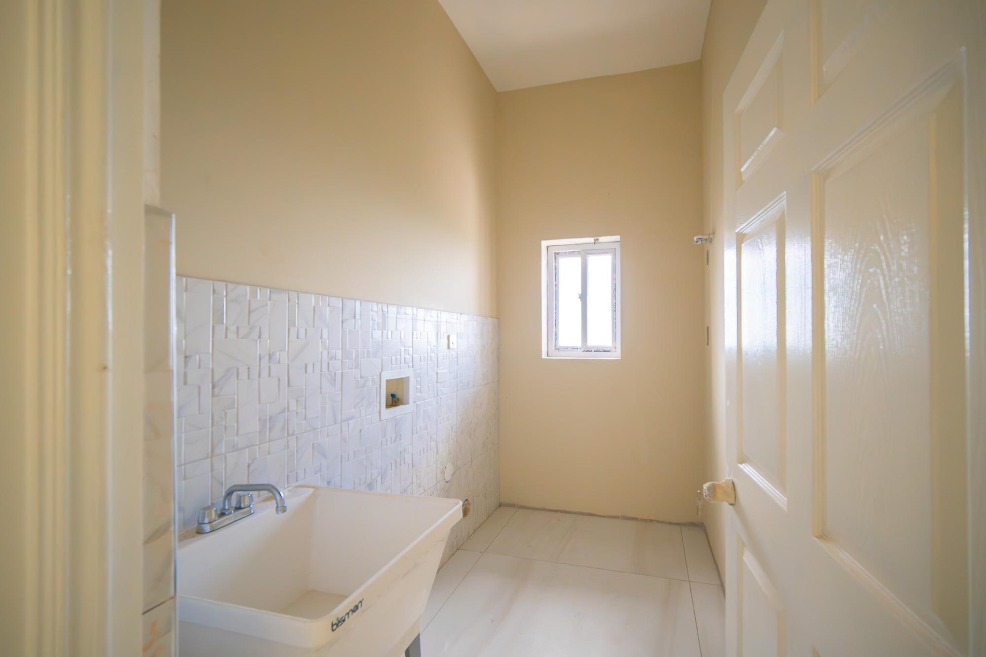 Apartment For Sale: STANMORE, RED HILLS, Red Hills | $430,000 photo 14