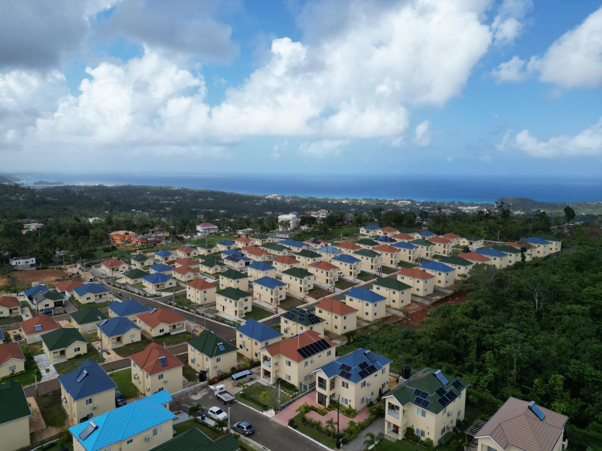 House For Rent: LANCEWOOD MEADOWS, Ocho Rios | $1,600 photo 5