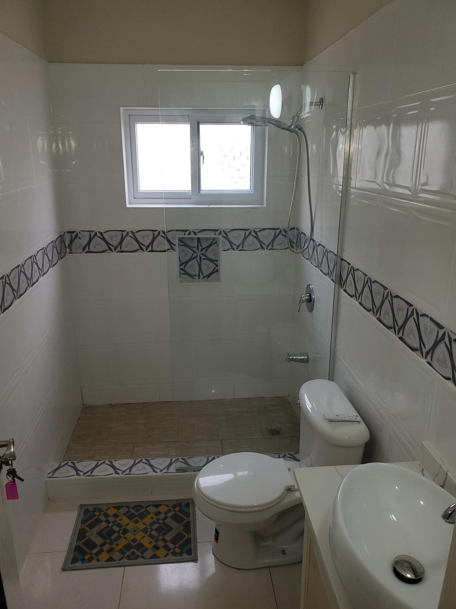 House For Rent: LANCEWOOD MEADOWS, Ocho Rios | $1,600 photo 14