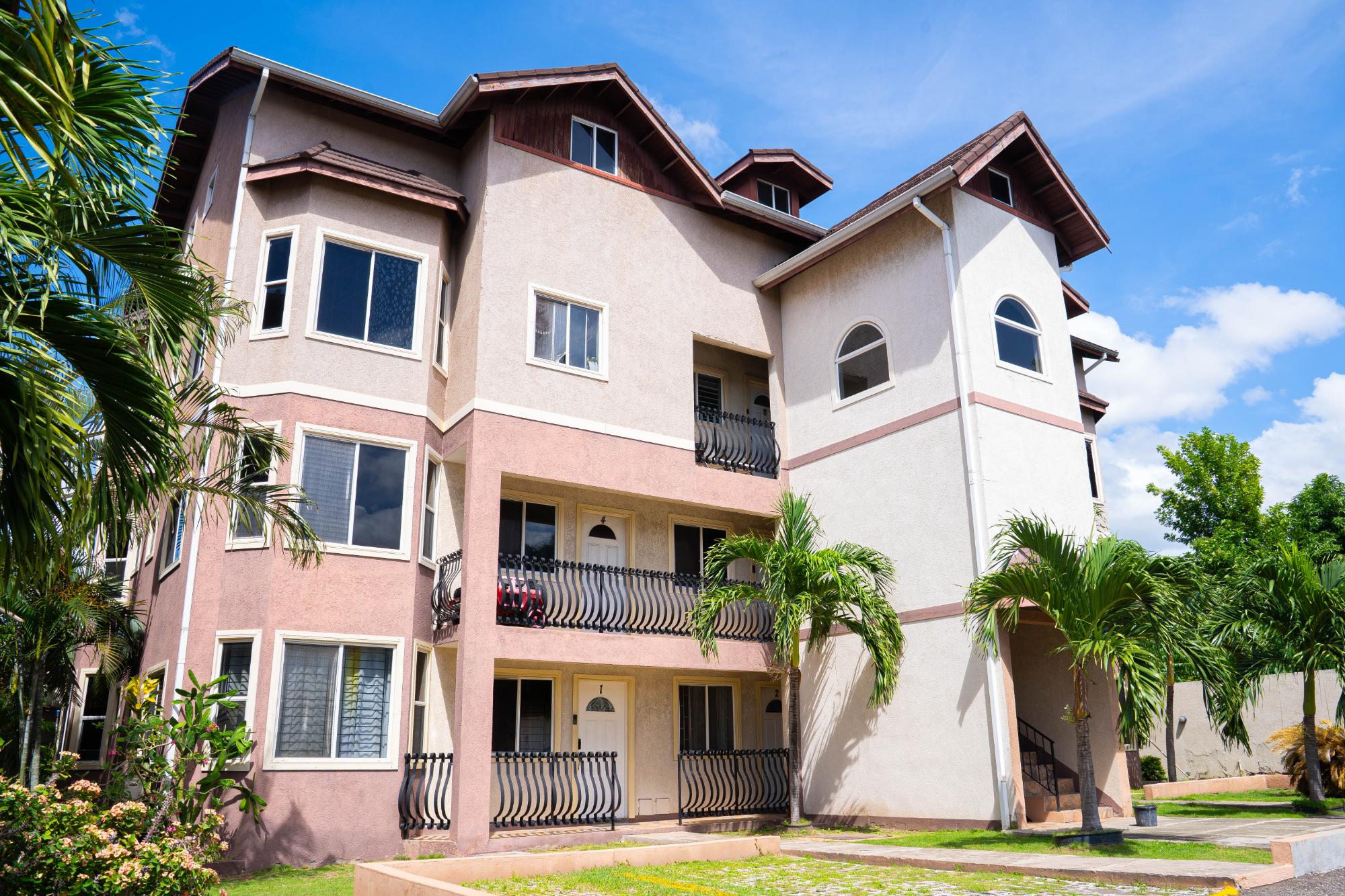 Apartment For Rent: DUKHARAN AVENUE, Kingston 8 | $250,000 photo 2