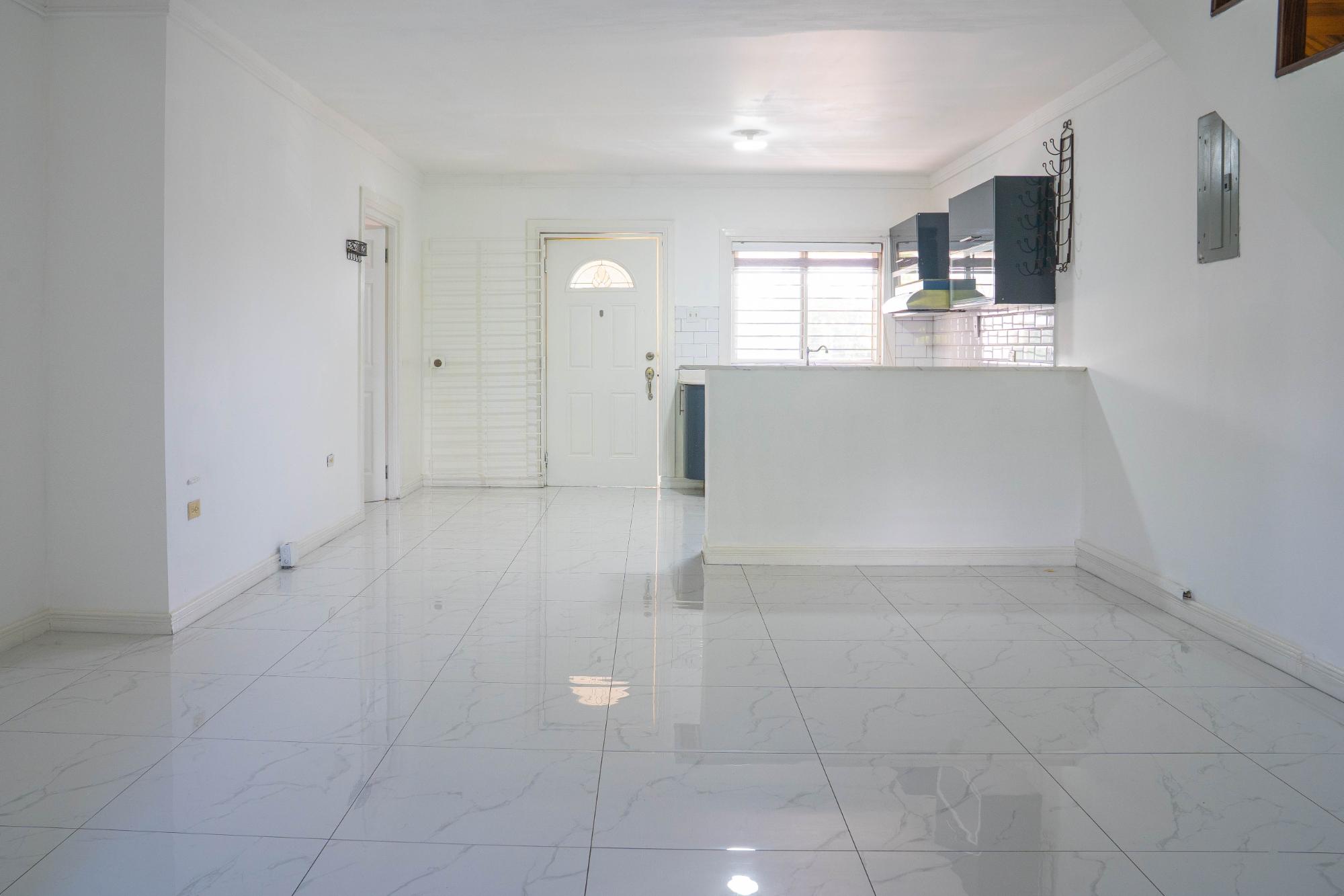 Apartment For Rent: DUKHARAN AVENUE, Kingston 8 | $250,000 photo 10