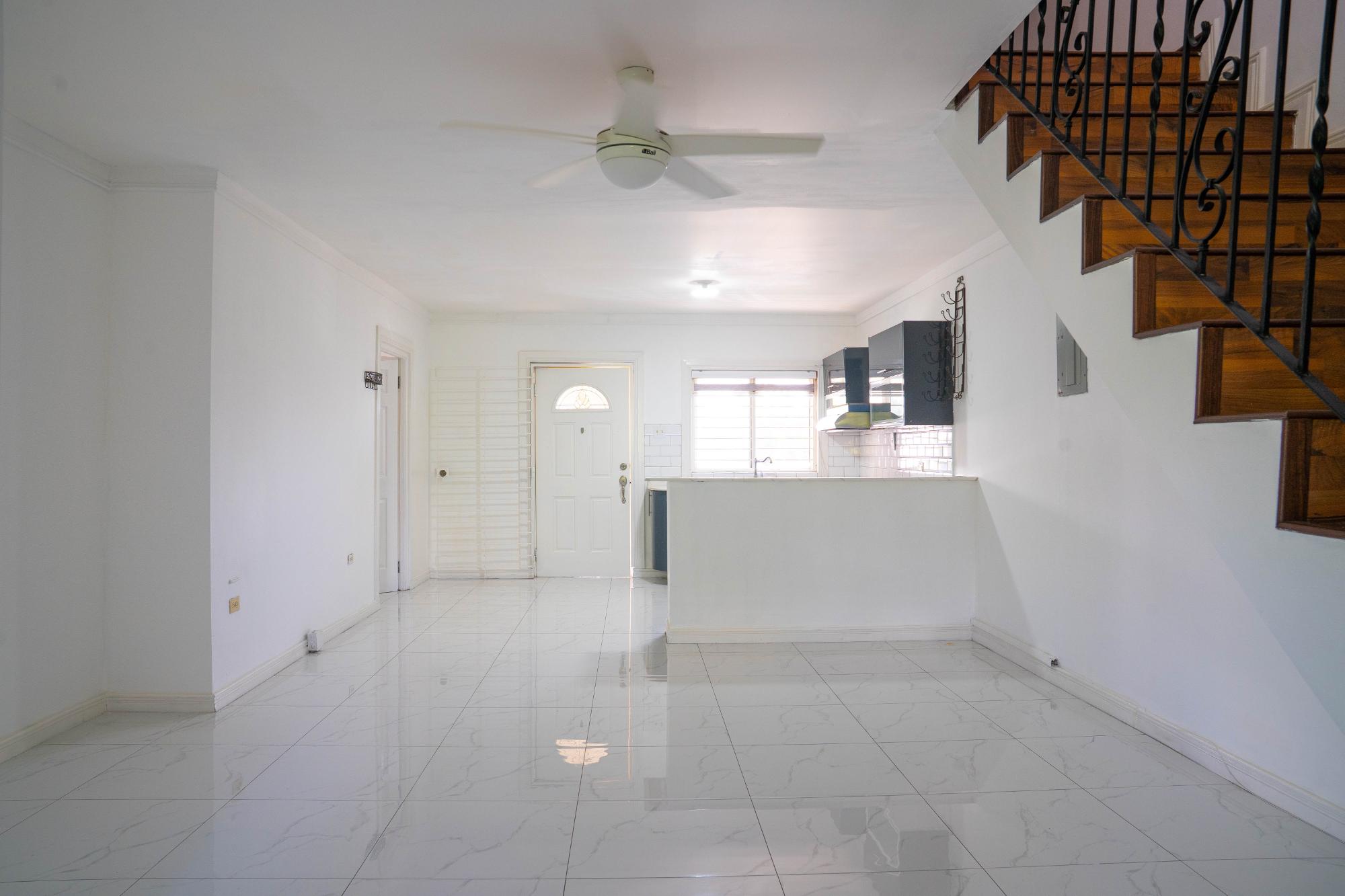 Apartment For Rent: DUKHARAN AVENUE, Kingston 8 | $250,000 photo 11
