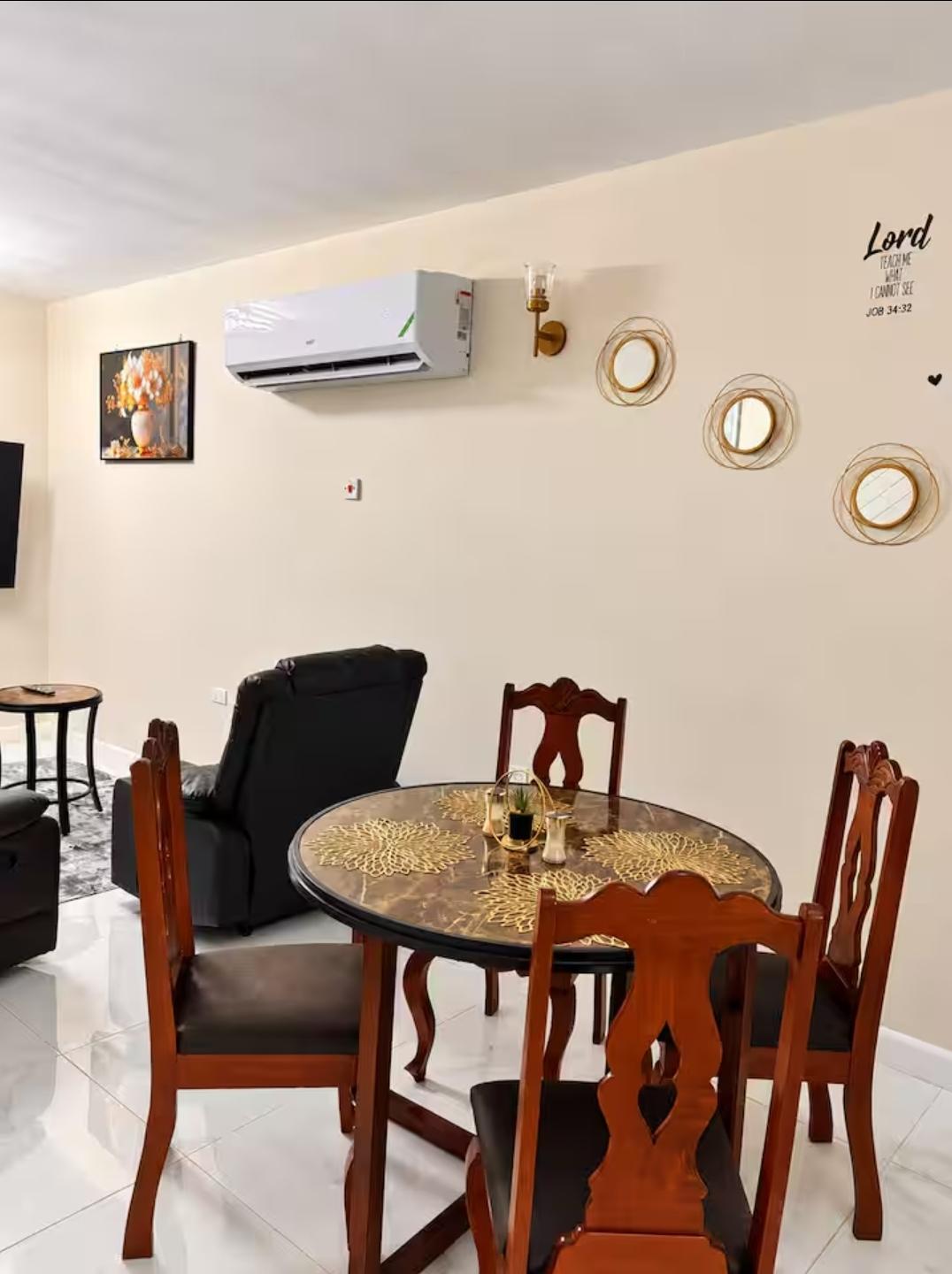 Townhouse For Rent: PHASE 6, ST ANN, Discovery Bay | $1,300 photo 2