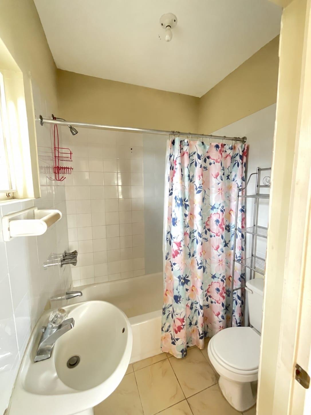House For Rent: 11 MANSFIELD GREEN OCHO R, Ocho Rios | $100,000 photo 7