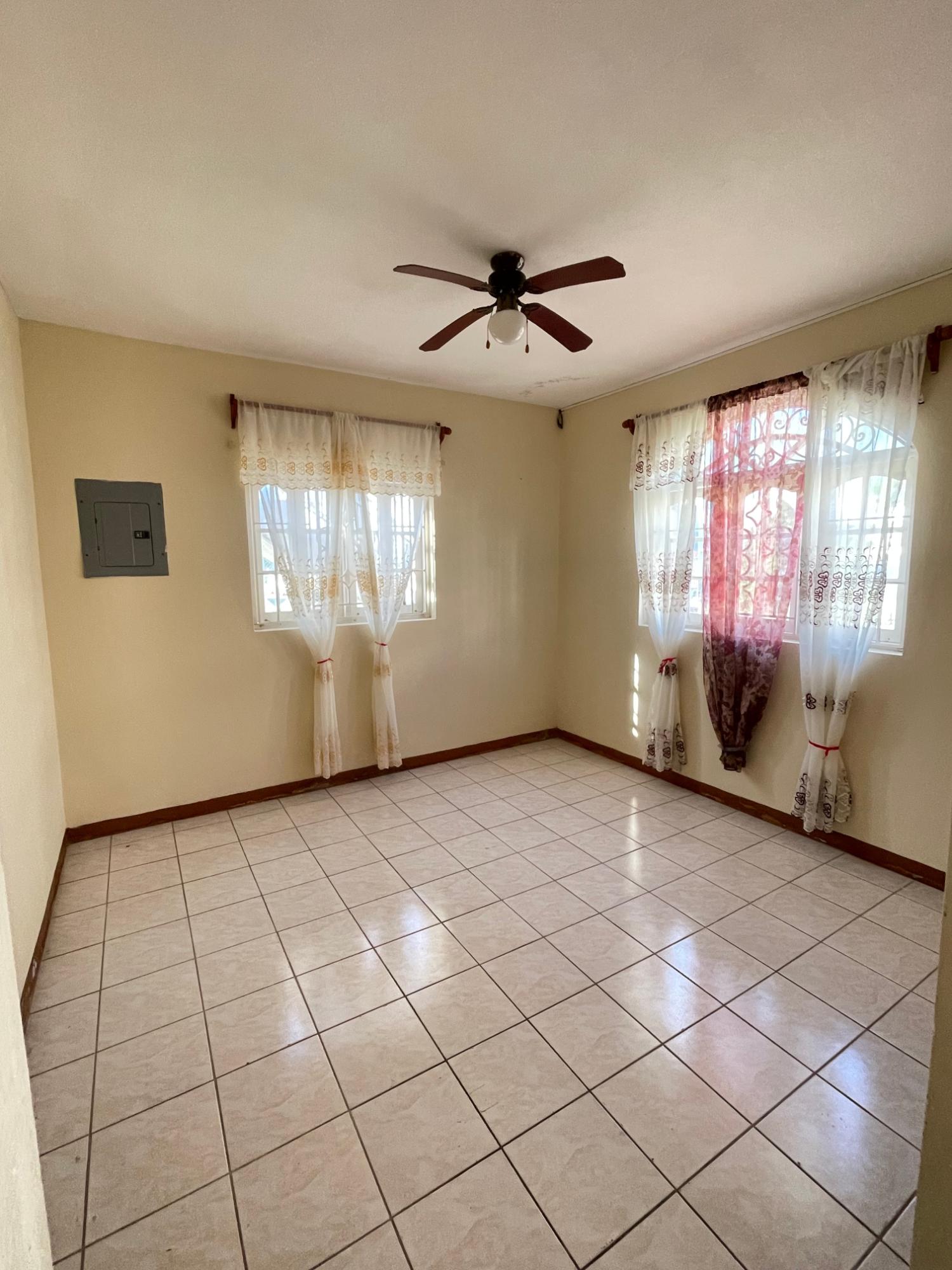 House For Rent: 11 MANSFIELD GREEN OCHO R, Ocho Rios | $100,000 photo 14