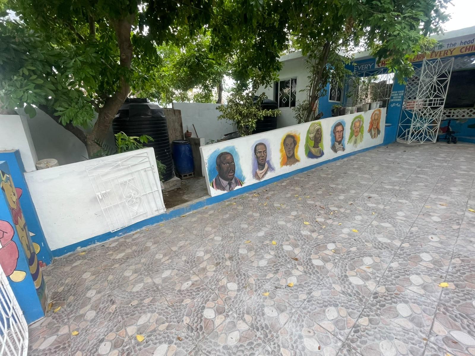 House For Sale: WINDSOR HEIGHTS, SPANISH, Spanish Town | $40,000,000 photo 3