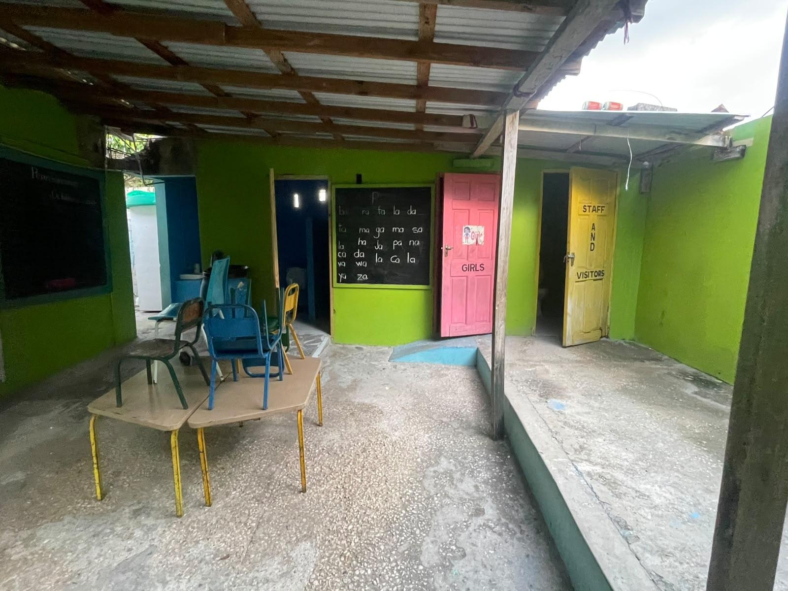 House For Sale: WINDSOR HEIGHTS, SPANISH, Spanish Town | $40,000,000 photo 19