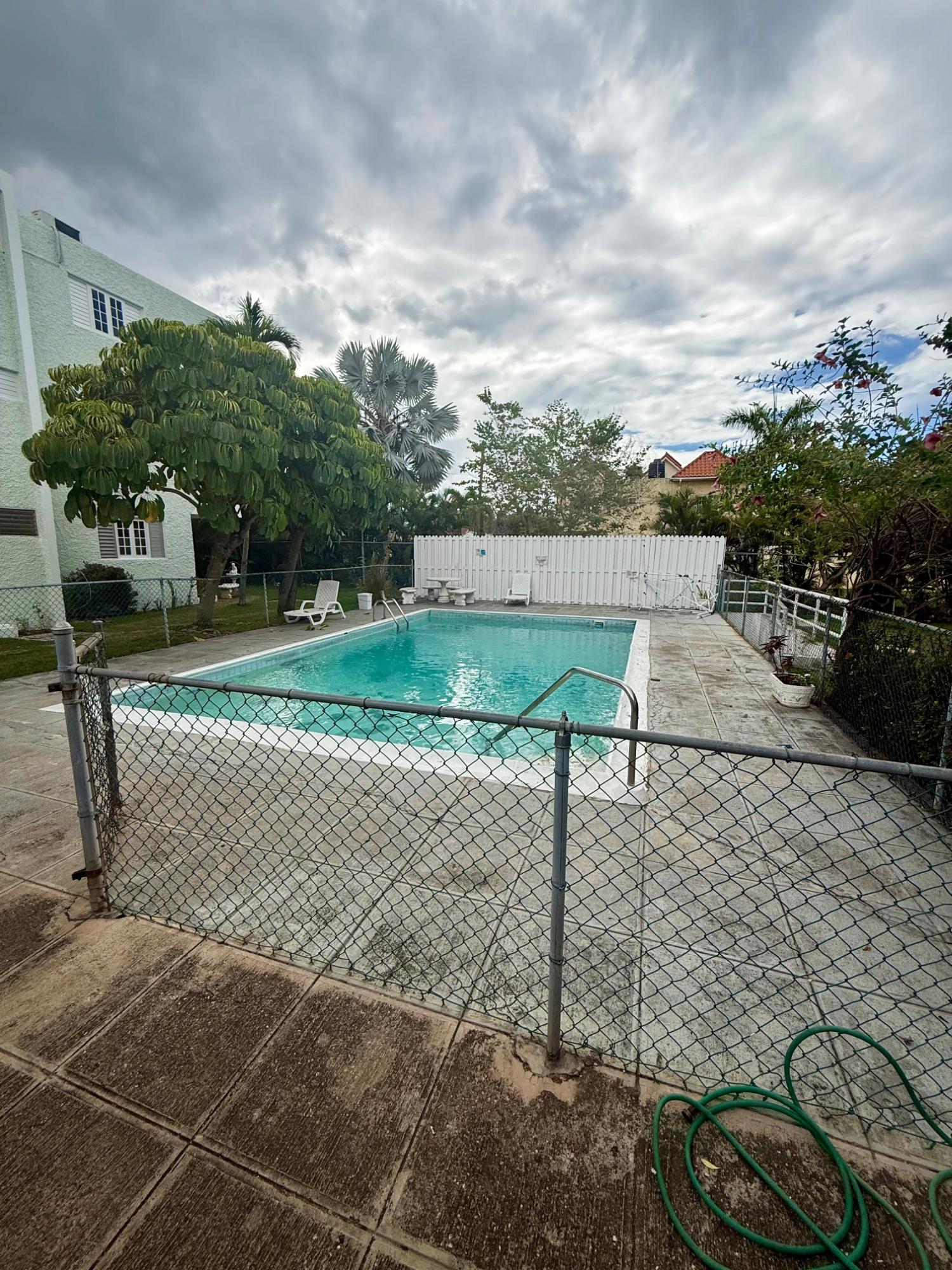 Apartment For Rent: HOPE ROAD, Kingston 6 | $190,000 photo 3