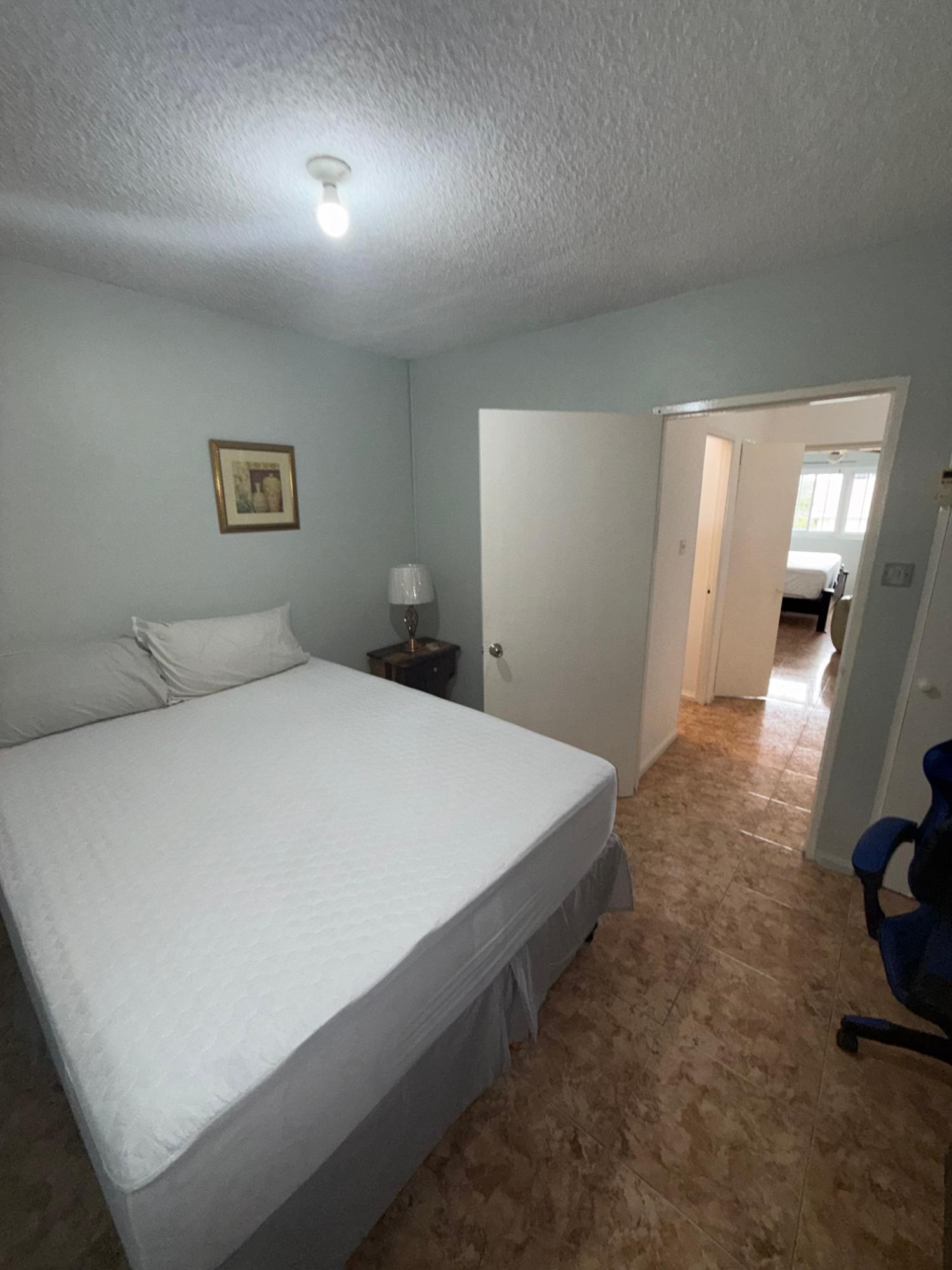 Apartment For Rent: HOPE ROAD, Kingston 6 | $190,000 photo 11