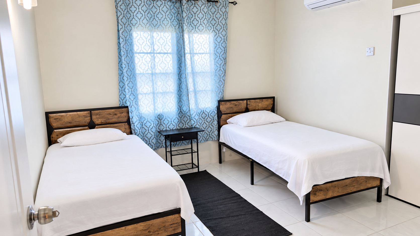 House For Rent: CAMELOT VILLAGE, Discovery Bay | $1,300 photo 14