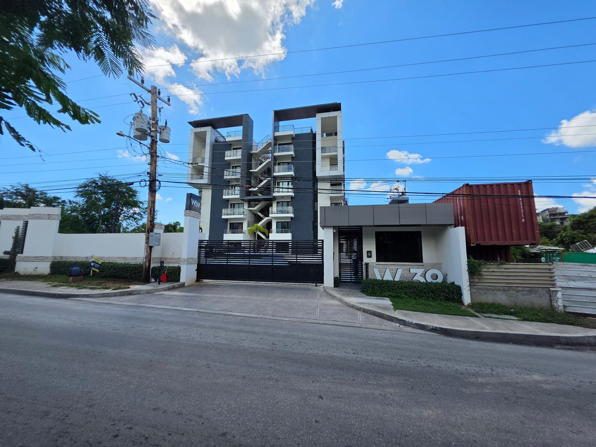 Apartment For Sale: WELLINGTON DRIVE, Kingston 6 | $40,000,000 photo 6