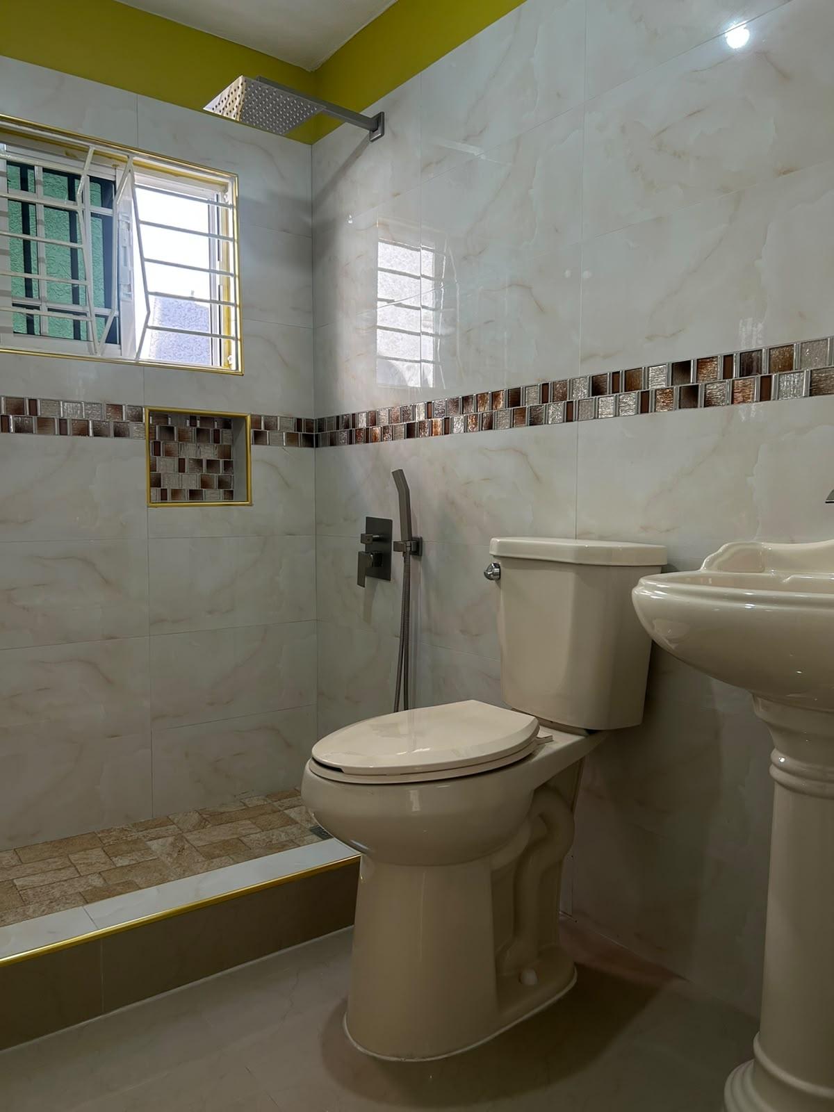 House For Rent: 3EAST GREATER PORTMORE, Greater Portmore | $90,000 photo 13