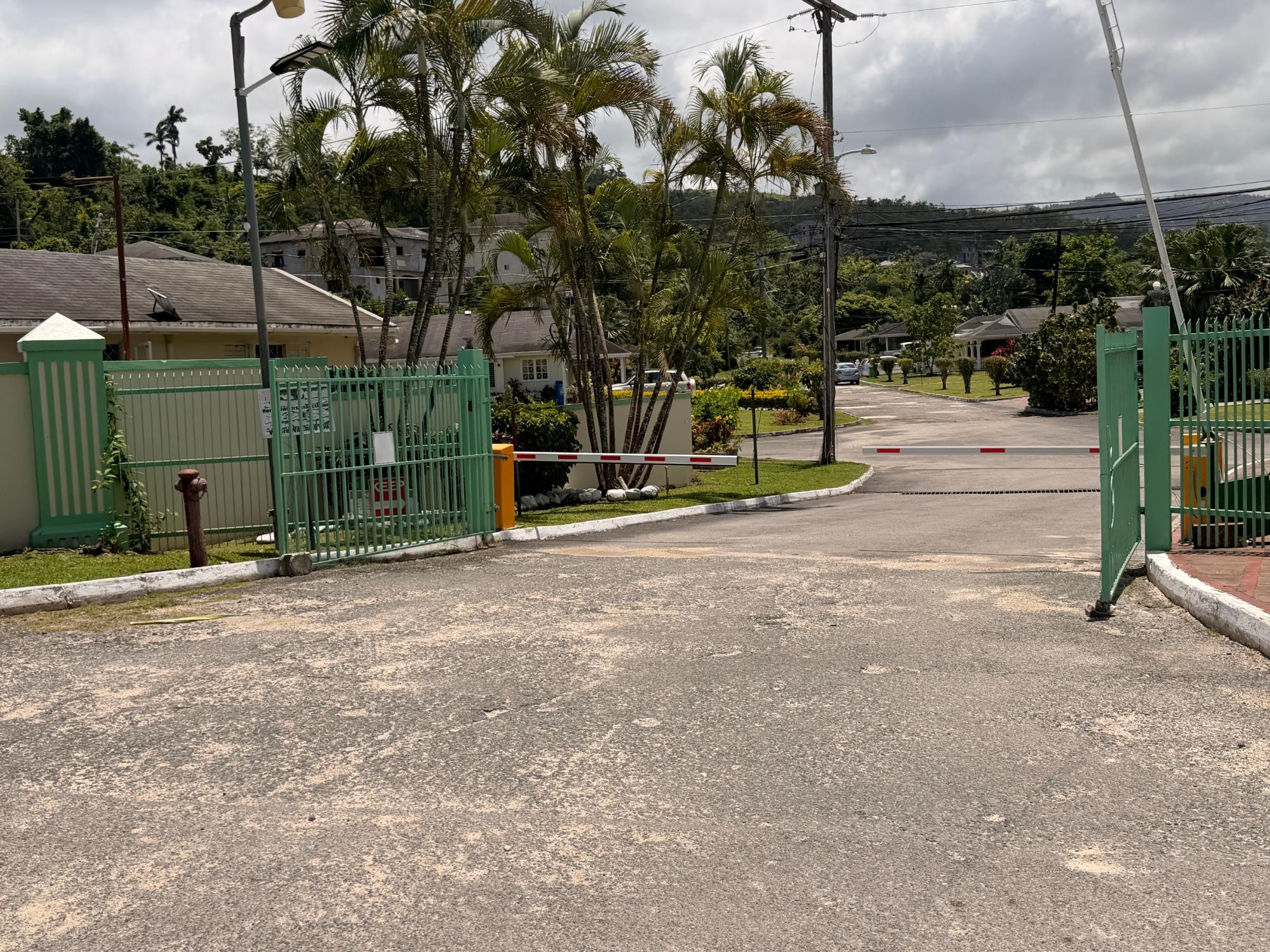House For Sale: VILLAGE GREEN DRAX HALL, Drax Hall Estate | $209,000