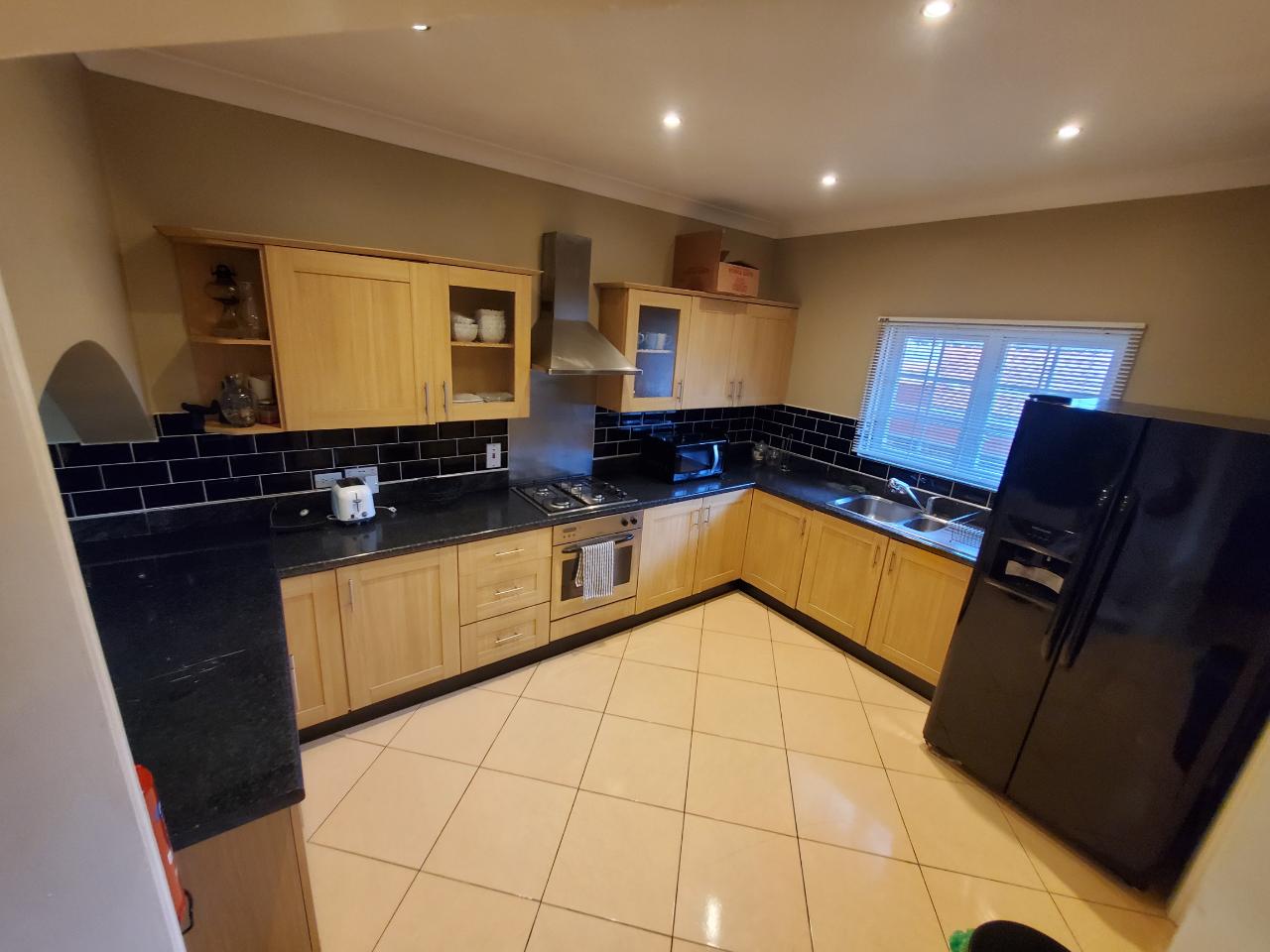 House For Rent: BOGUE VILLAGE, Montego Bay | $1,300 photo 16