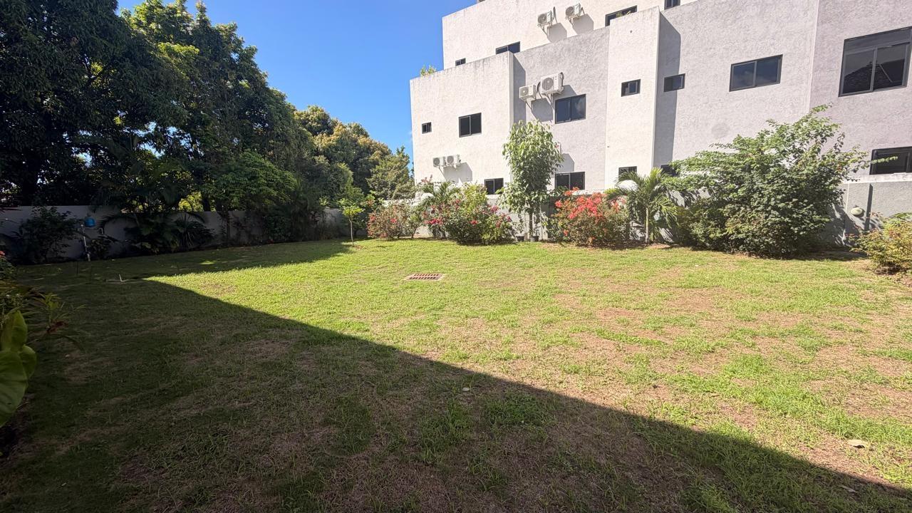 Townhouse For Sale: 6 SALISBURY AVENUE, Kingston 6 | $98,000,000 photo 6