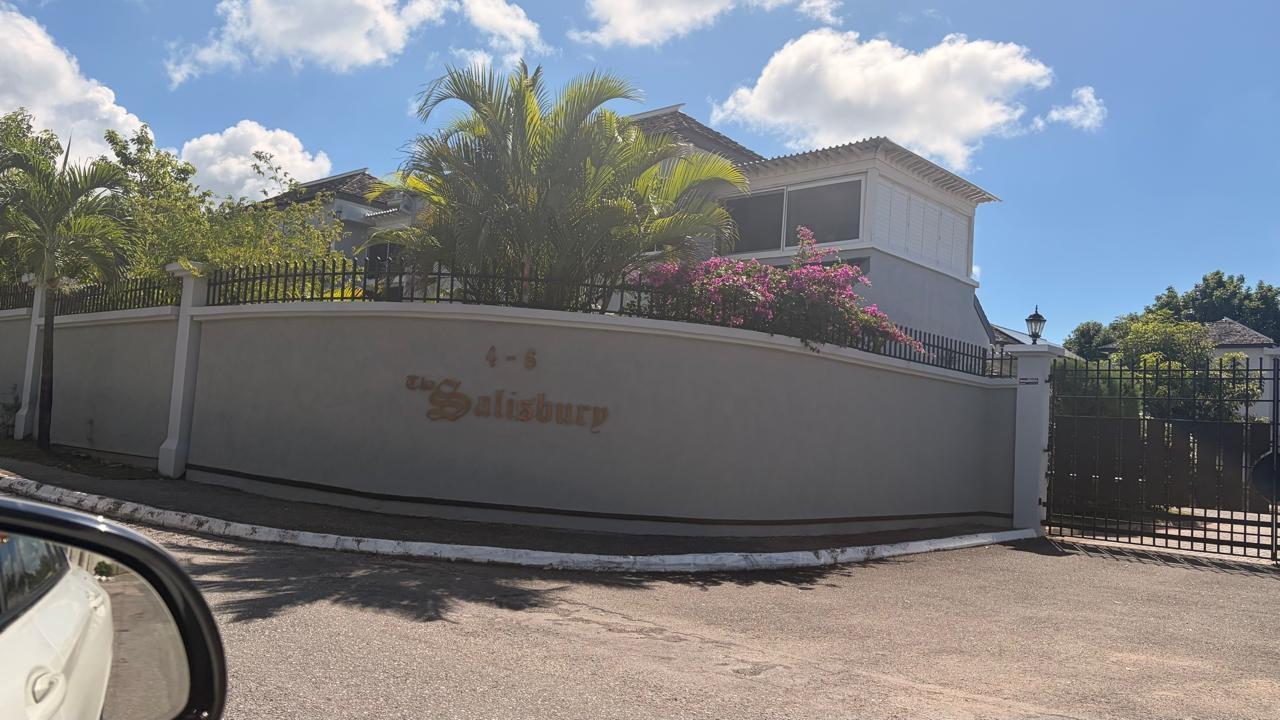 Townhouse For Sale: 6 SALISBURY AVENUE, Kingston 6 | $98,000,000 photo 8