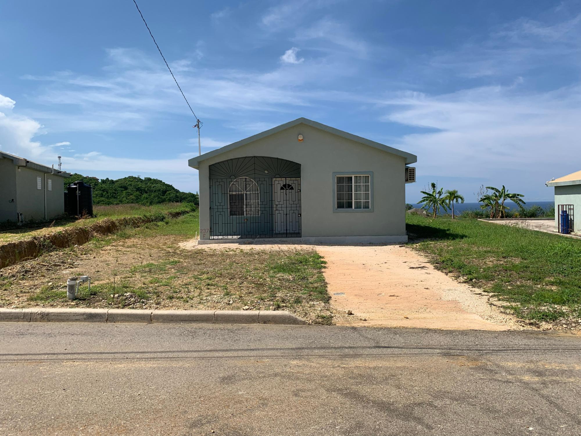 House For Rent: CAMELOT VILLAGE, PHASE 4, Discovery Bay | $130,000