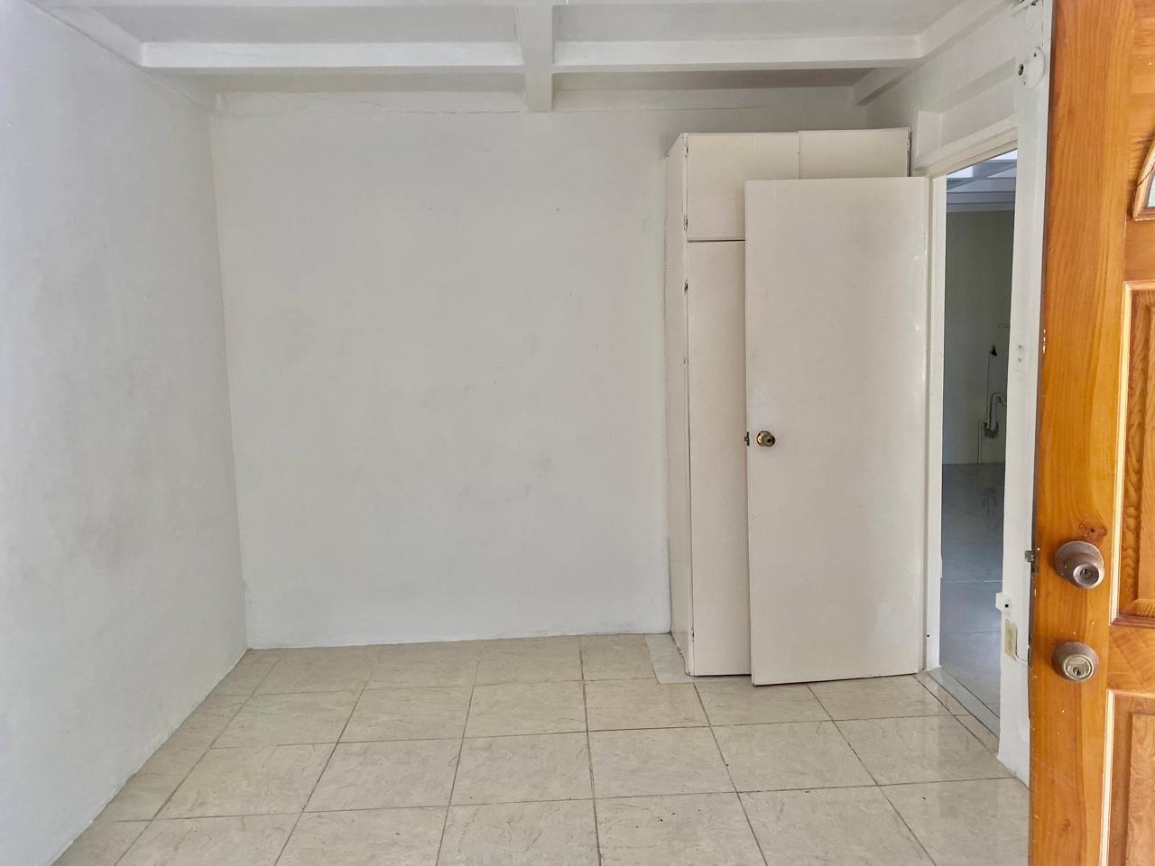 House For Rent: NORTH WEST 3RD AVENUE, Greater Portmore | $70,000 photo 8