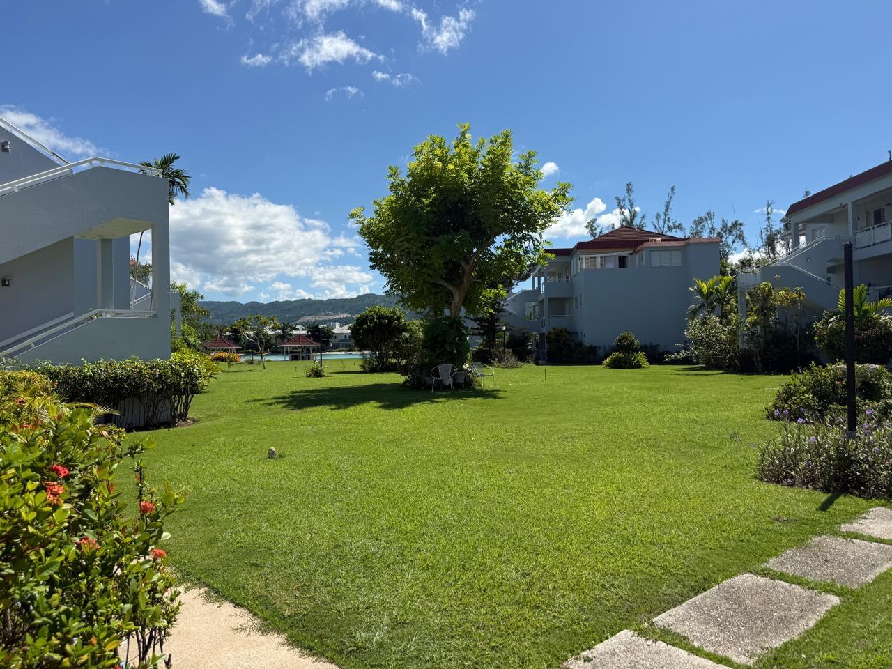 Apartment For Rent: OCEAN PINES, FREEPORT, Montego Bay | $1,800 photo 4